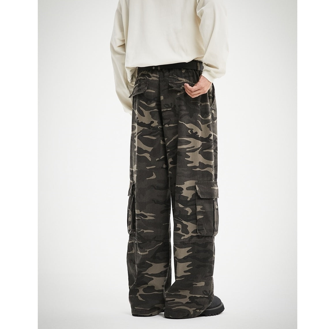 Camouflage Straight Switching Cargo Pants MB7184