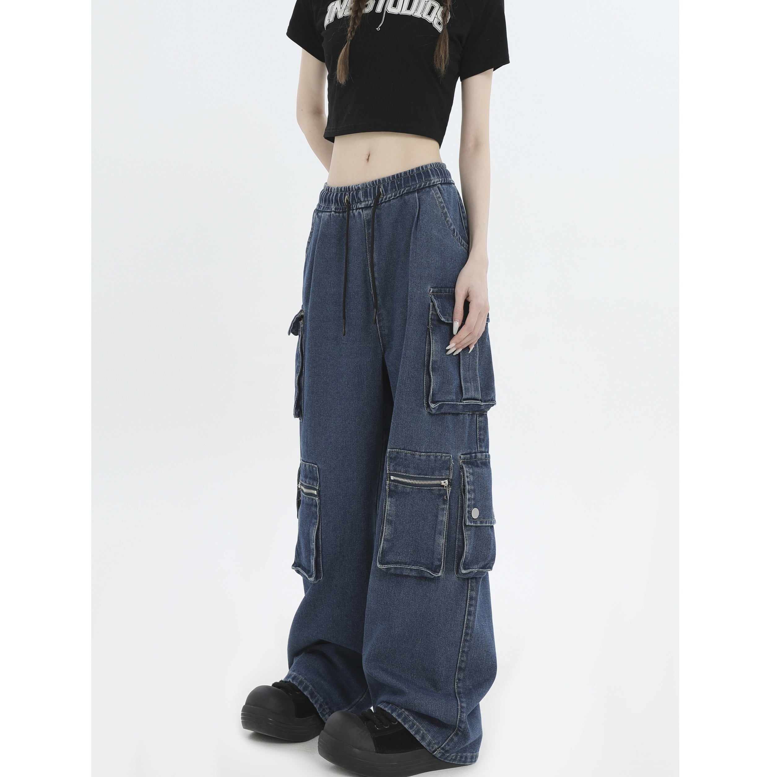 Distressed Loose Work Style Cargo Jeans IN7025
