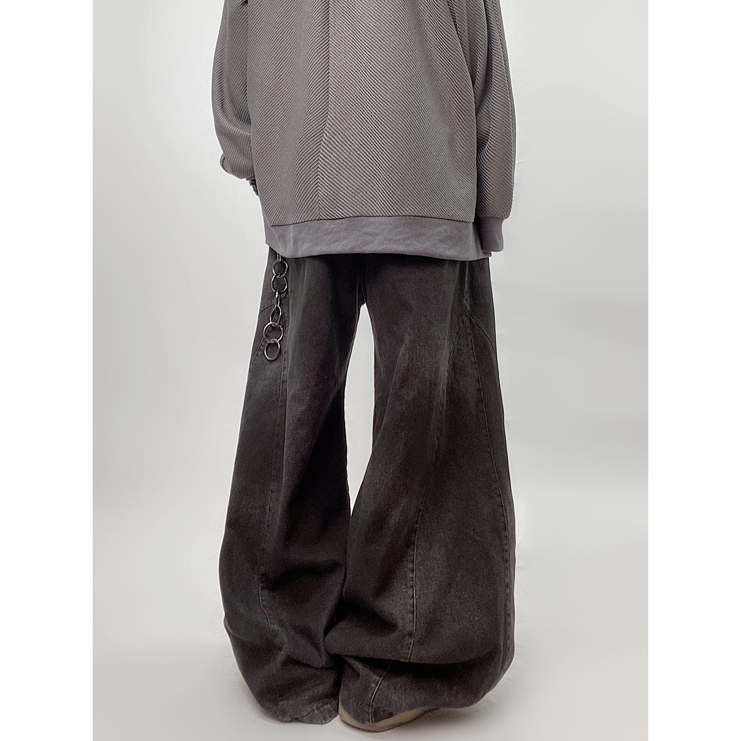 Washed Mud Dyed Distressed Wide-Leg Jeans UU7023