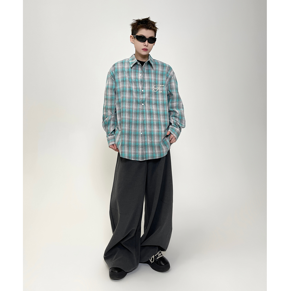 Pearl Design Plaid Shirt EAT089