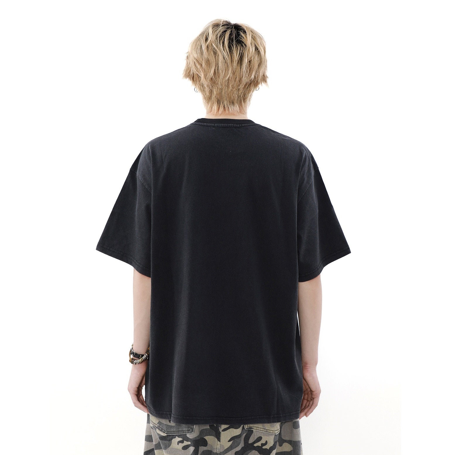 Blurred Figure Print T-shirt MR038