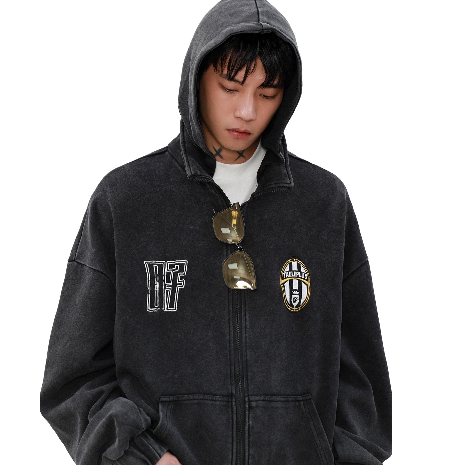 Wash Distressed Embroidery Hooded Jacket MB7230