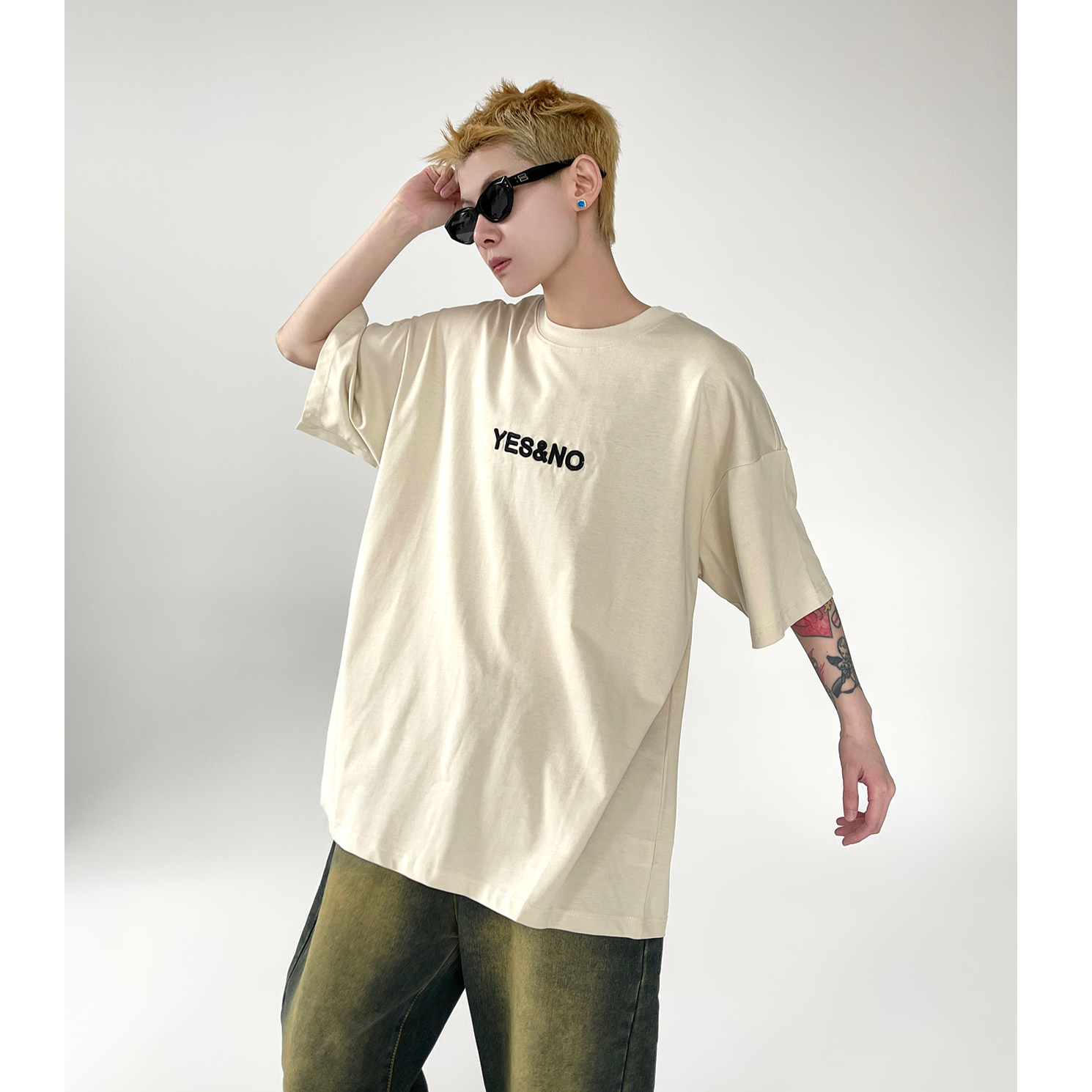 Appliqué Embroidered Loose Street T-shirt EAT009