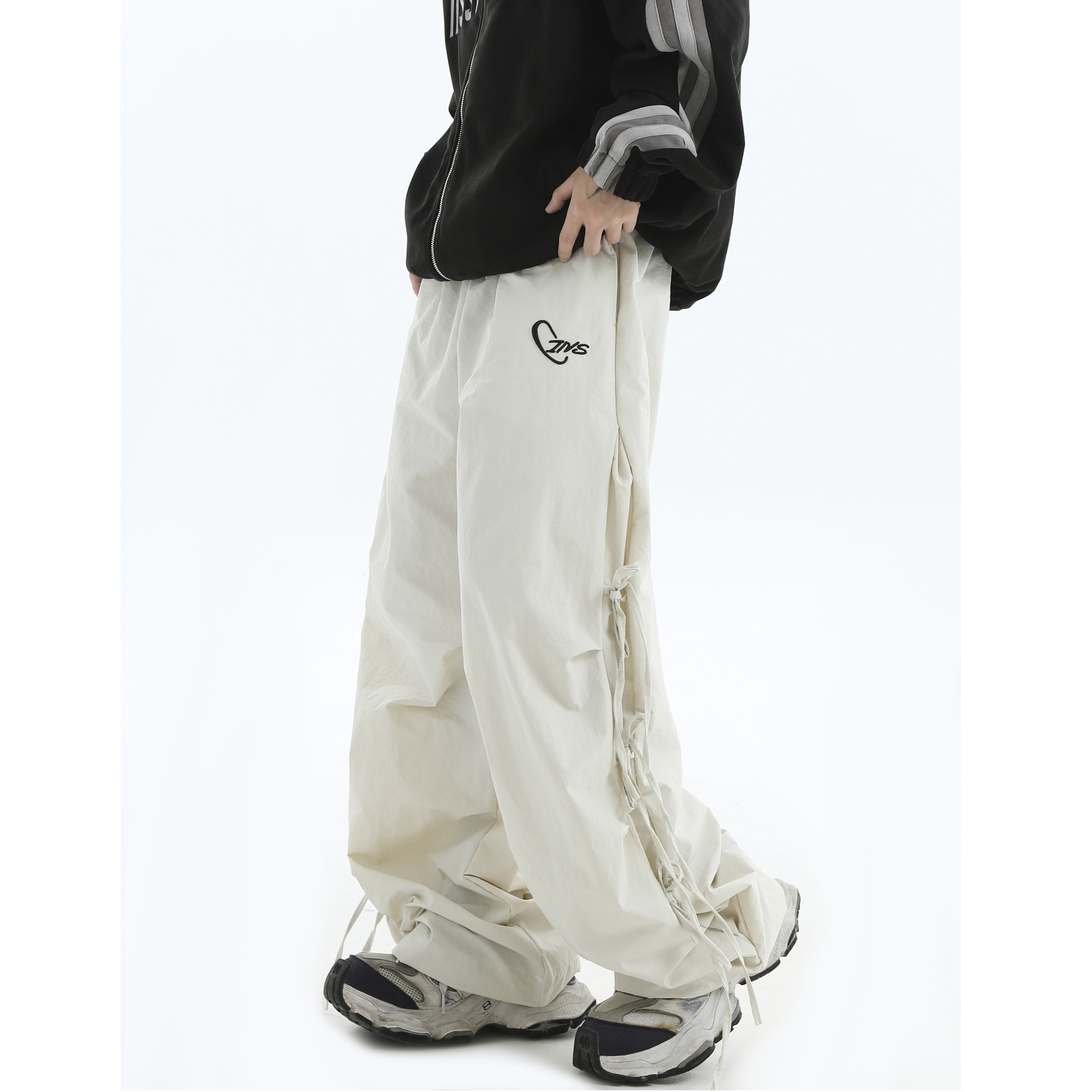 Logo Embroidery Side Bow Casual Pants IN7045