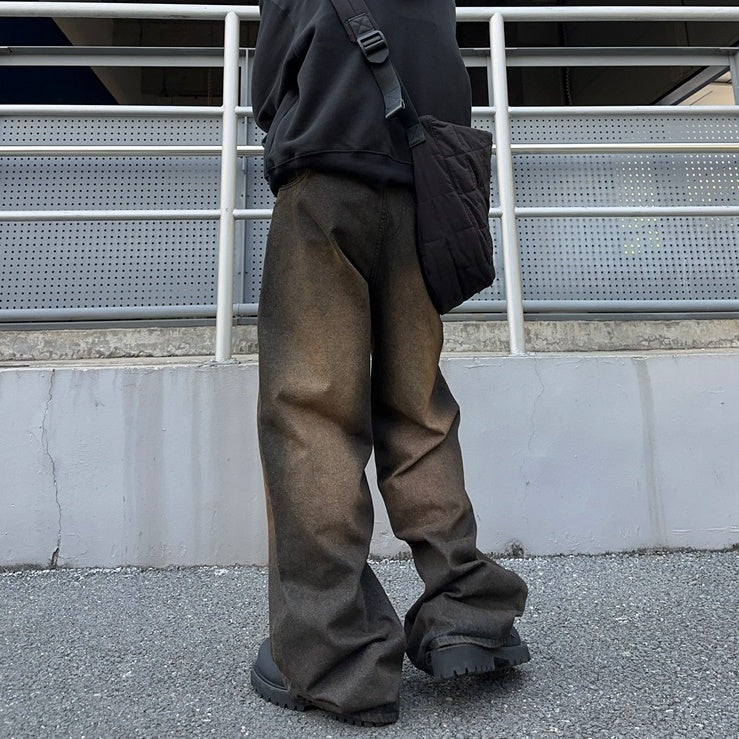 Reverse Pocket Design Distressed Loose Jeans FT8003