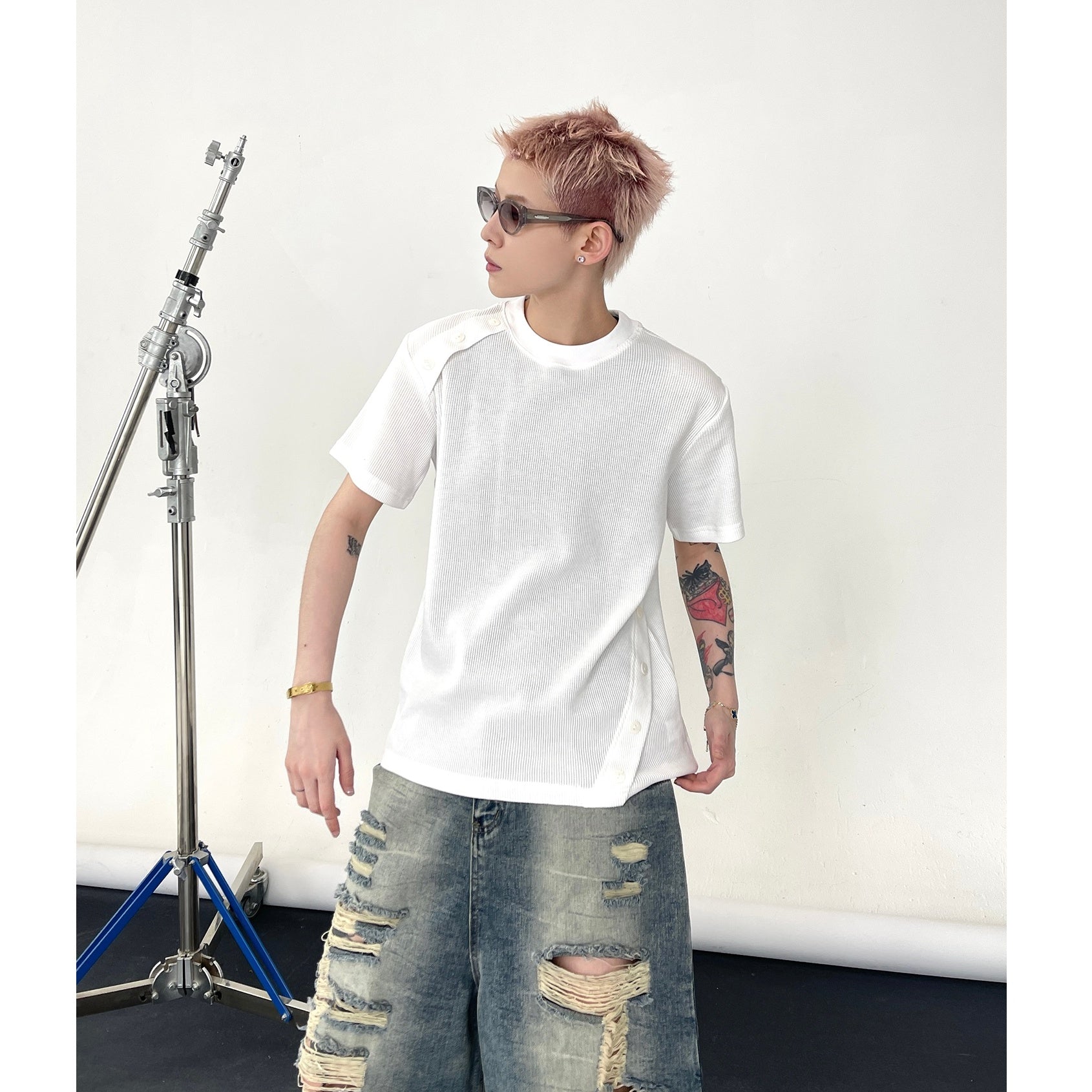 Button Embellishment Small Fit T-shirt EAT132