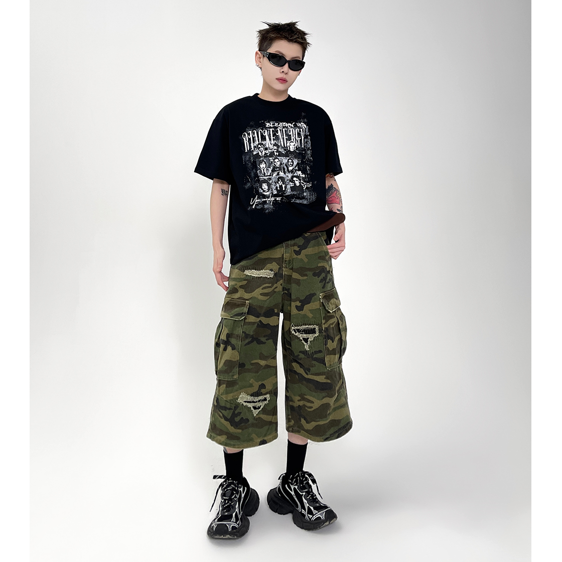 Character Print T-shirt EAT098