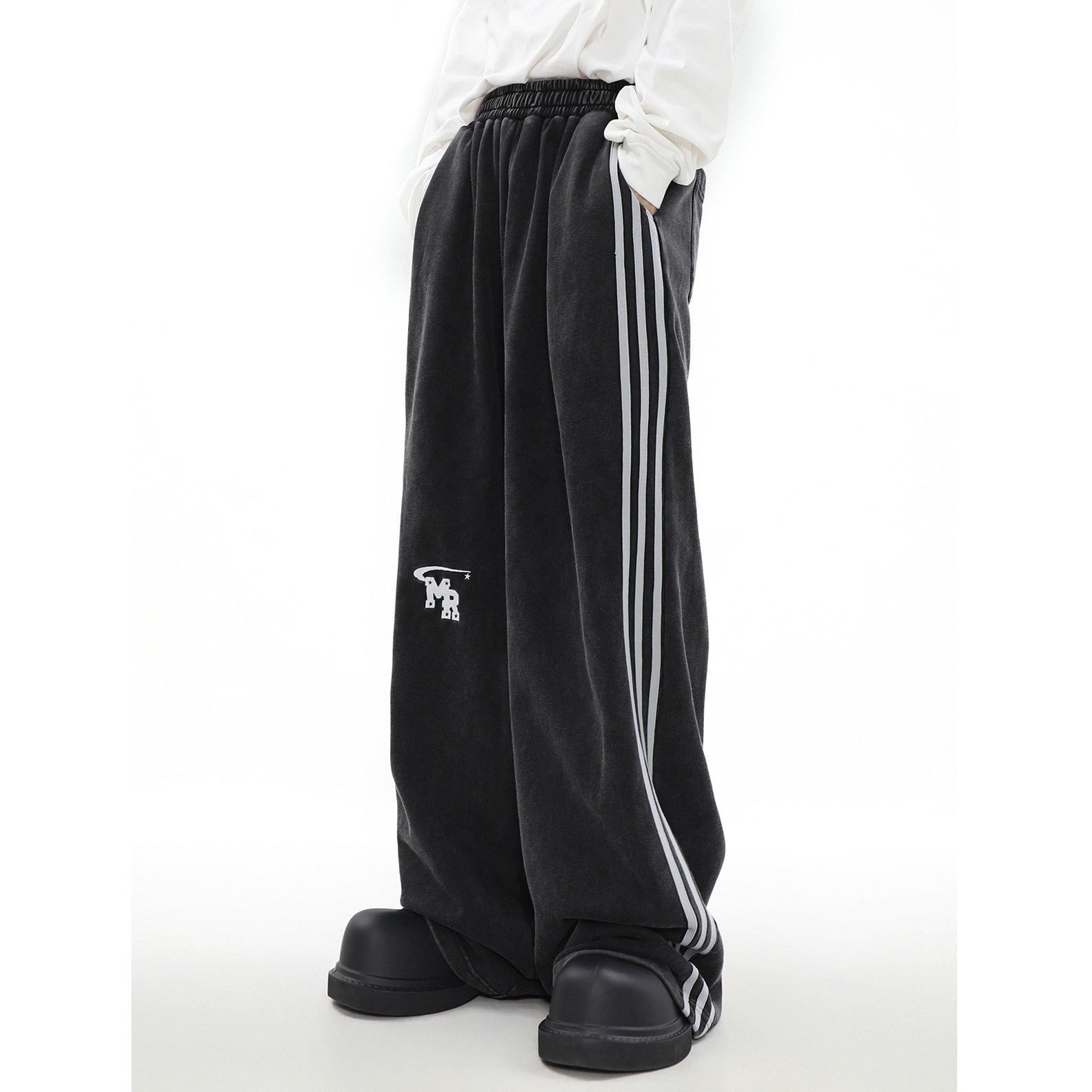 【上下別売り】Three Line Half-Zip Sweat & Loose Pants Set-up MR051