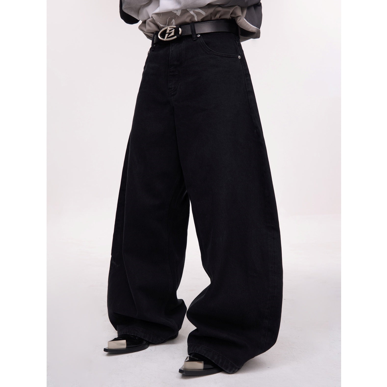 Basic Wide Barrel Leg Jeans MB7325