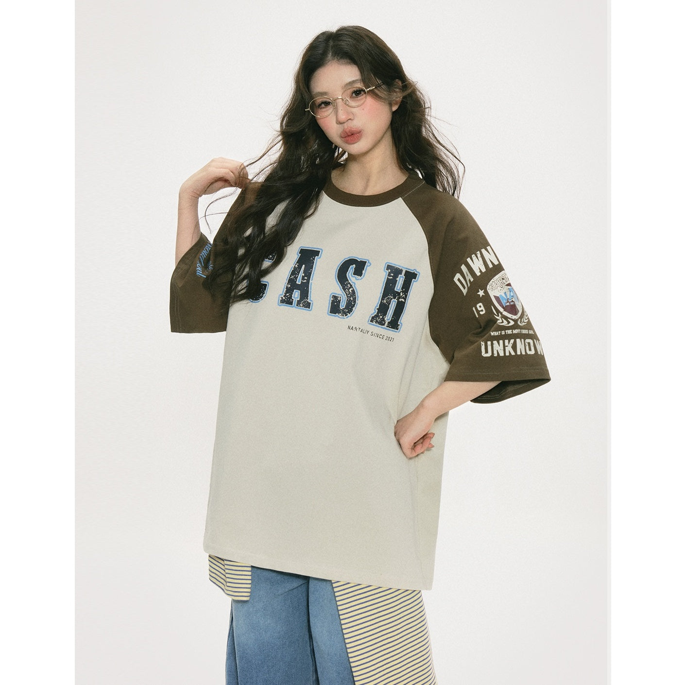 Contrasting Panel Raglan Sleeve T-shirt NA7013