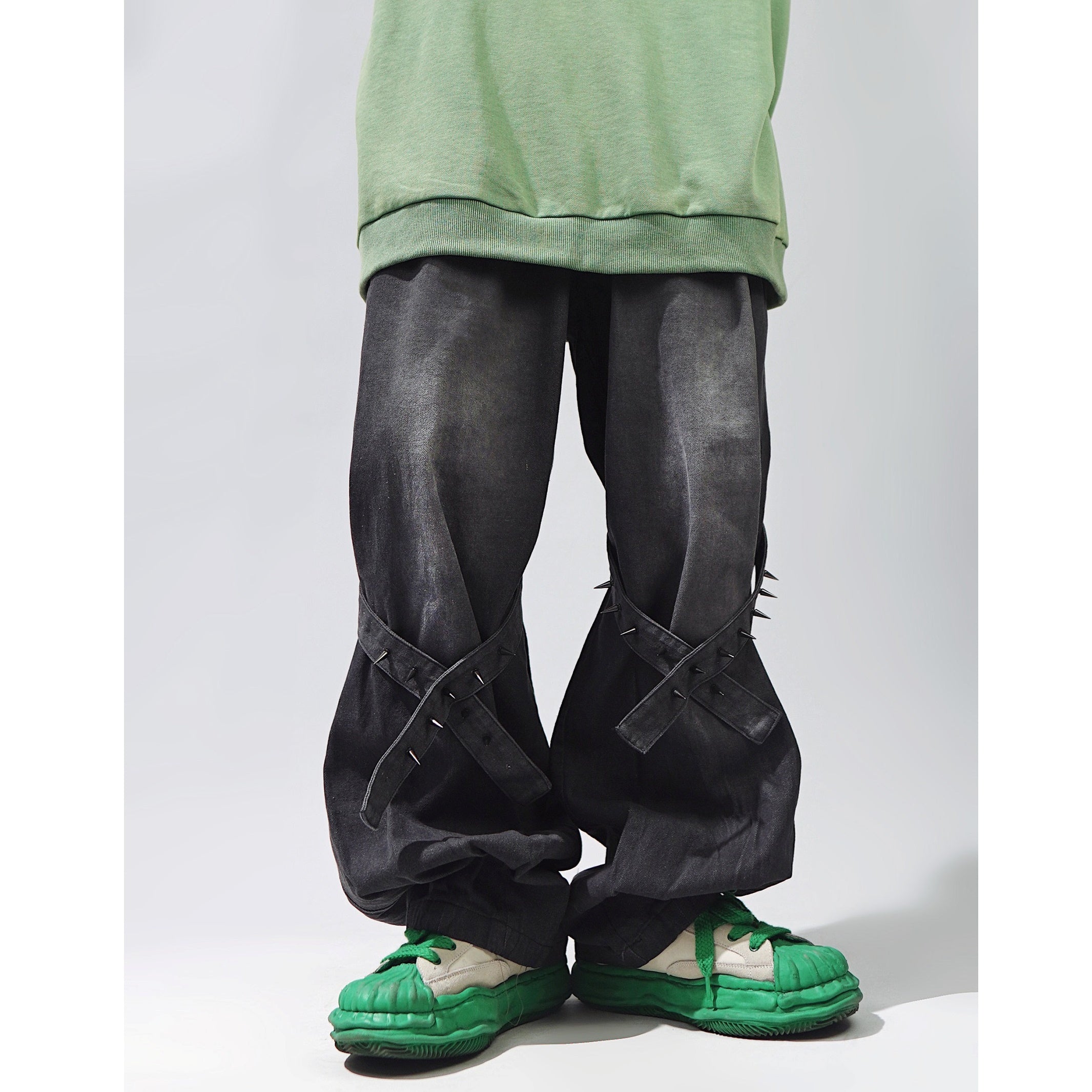 Rivet Strap Design Washed Street Wide Jeans UU7004