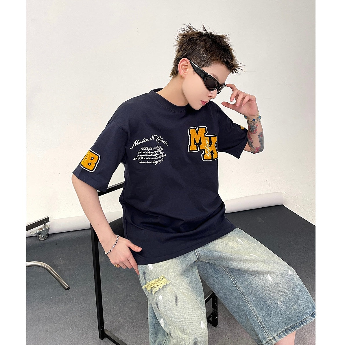 Letter Towel Embroidered T-Shirt EAT124