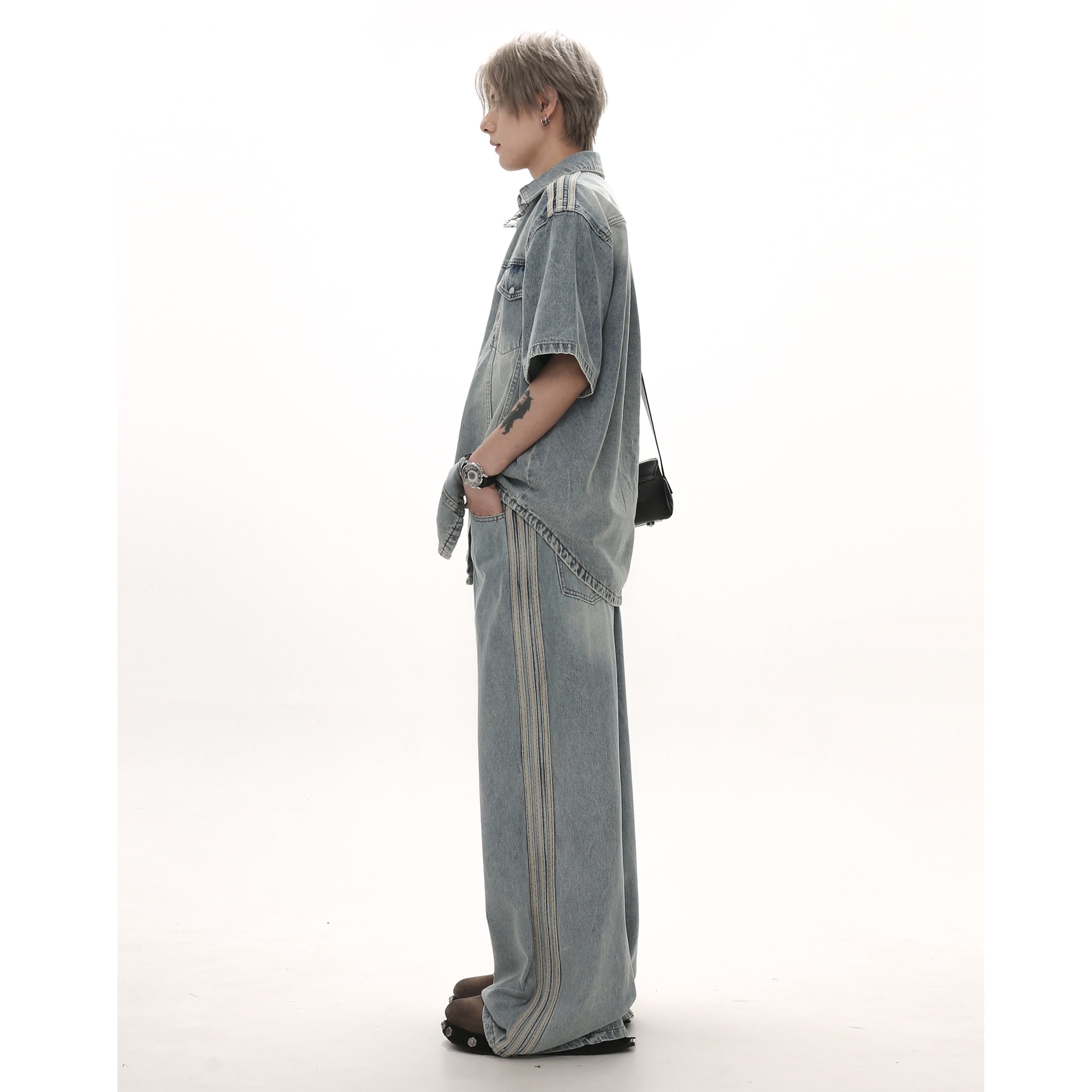Classic Bar Distressed Loose Straight-leg Jeans GB7004