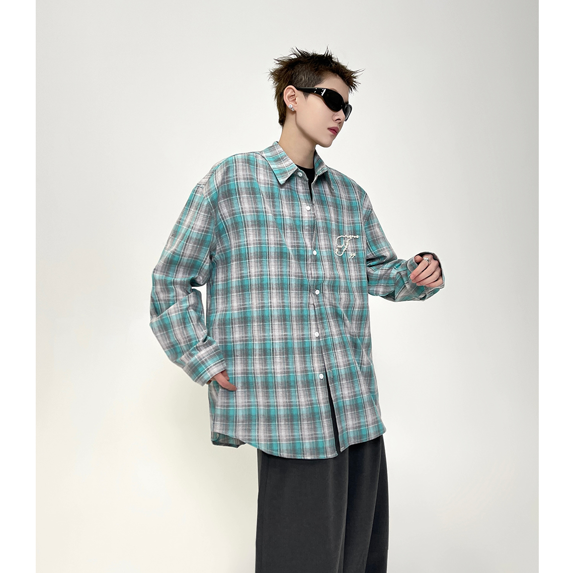 Pearl Design Plaid Shirt EAT089