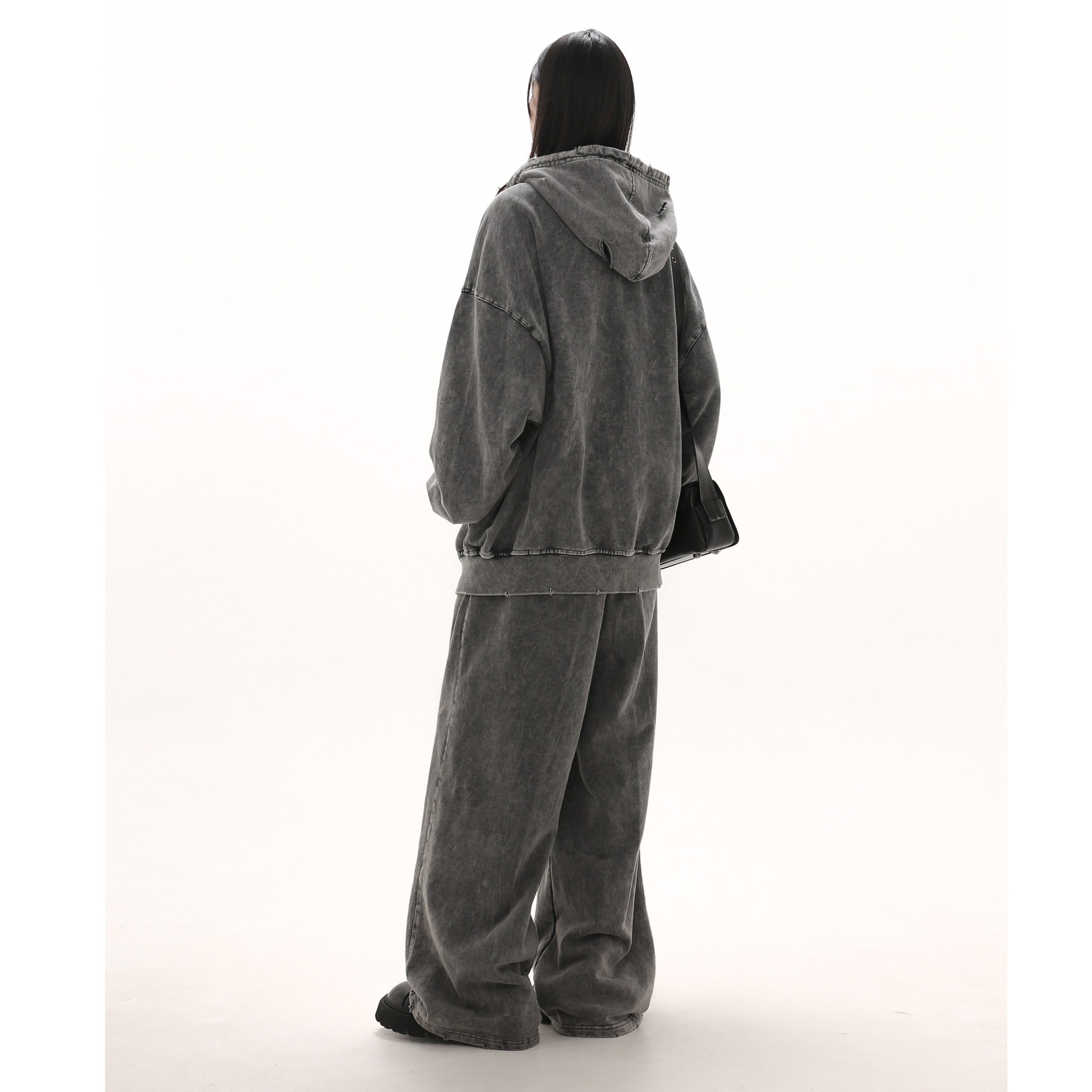 【上下別売り】Ripped Distressed Loose Fit Sweatpants MB7330
