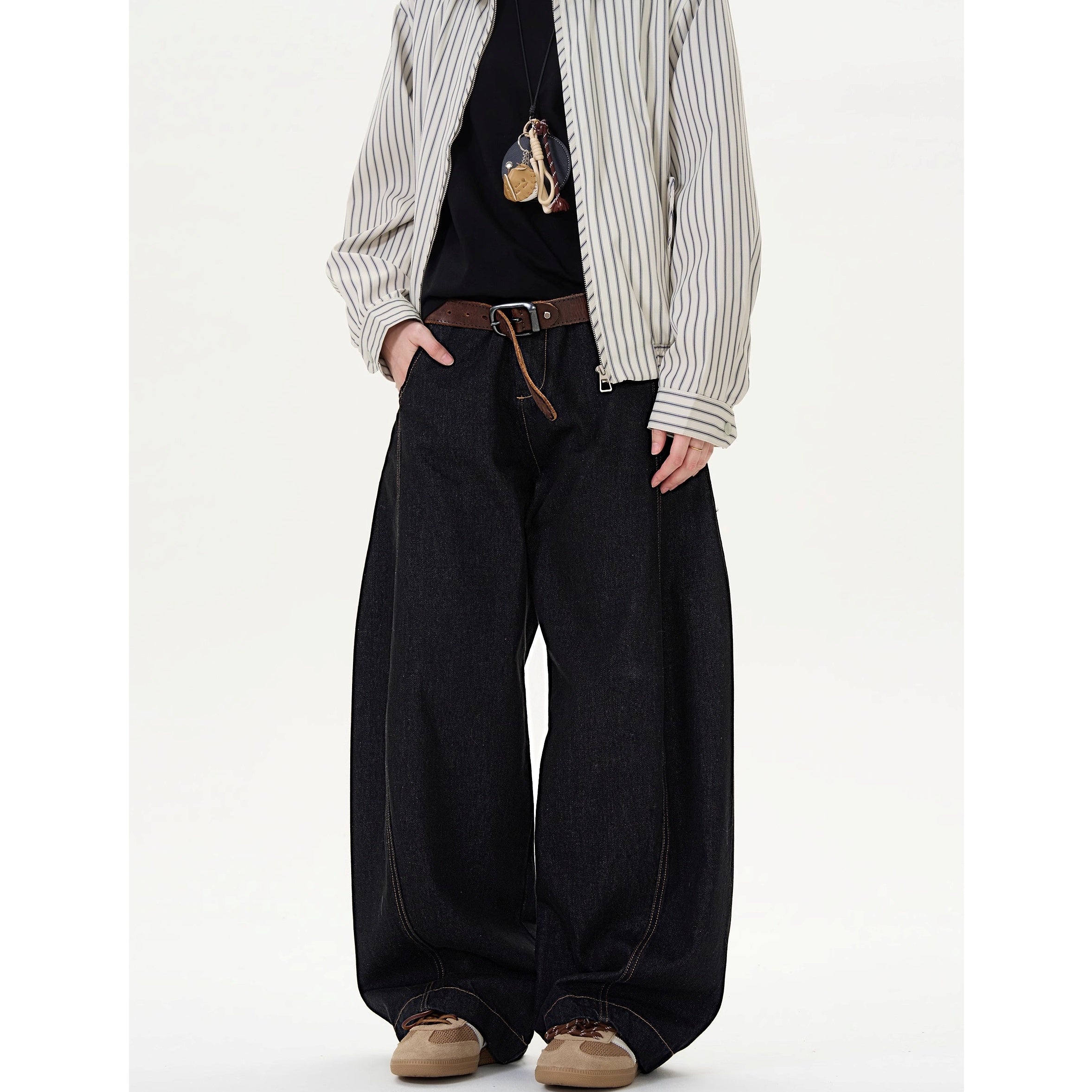 Wide-Leg Curve Jeans MD7003