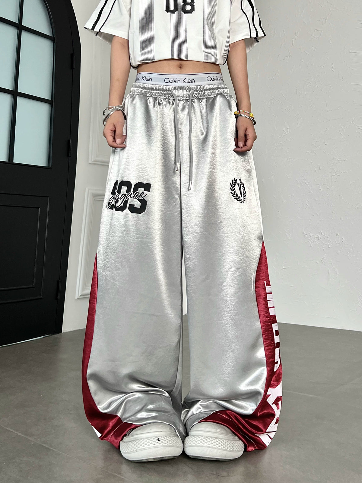 Color-Blocking Gossy Lettered Wide Pants MB7457