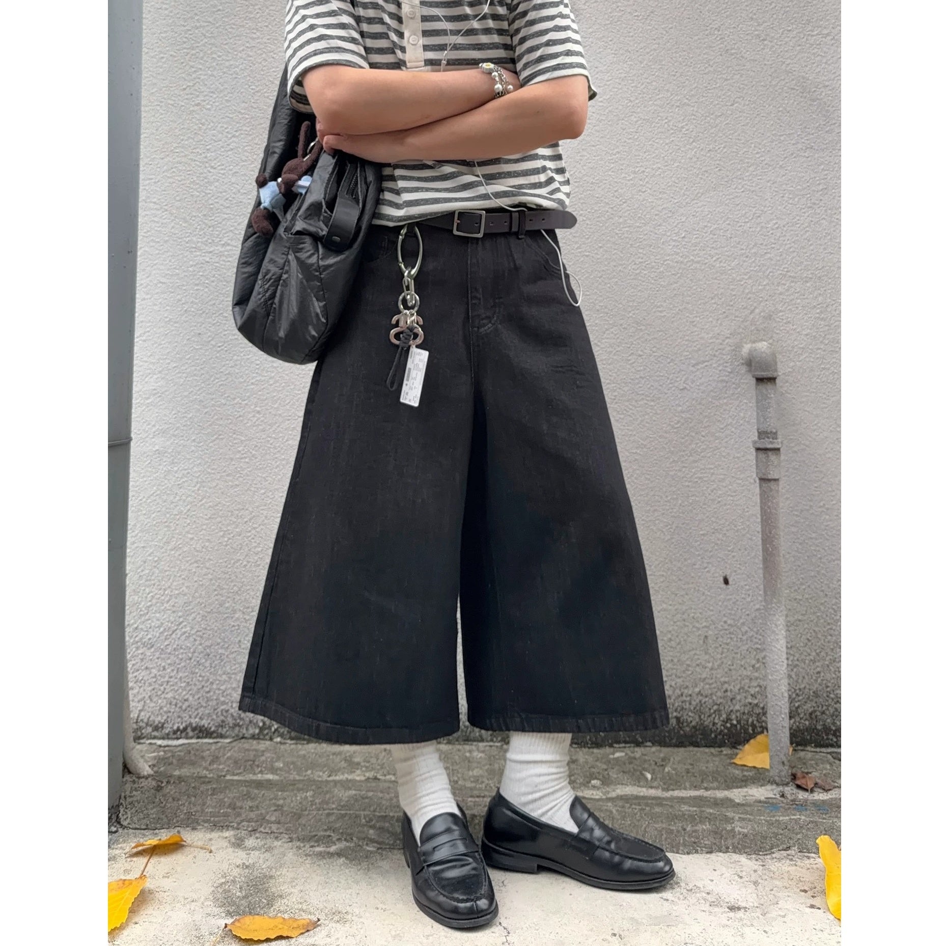 Loose Fit Denim Cropped Pants MB7392