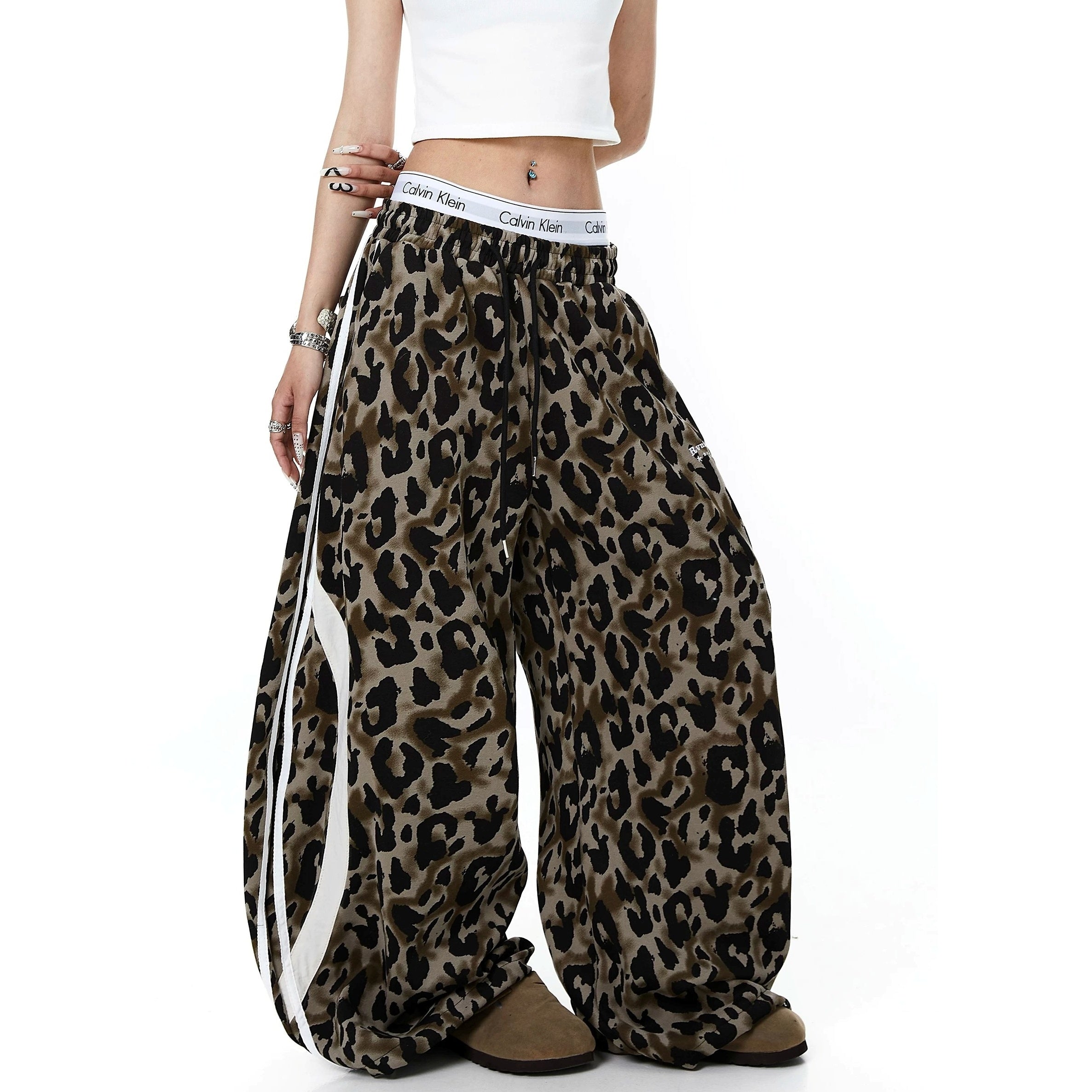 Leopard Side Stripe Wide Sweat Pants MB7409