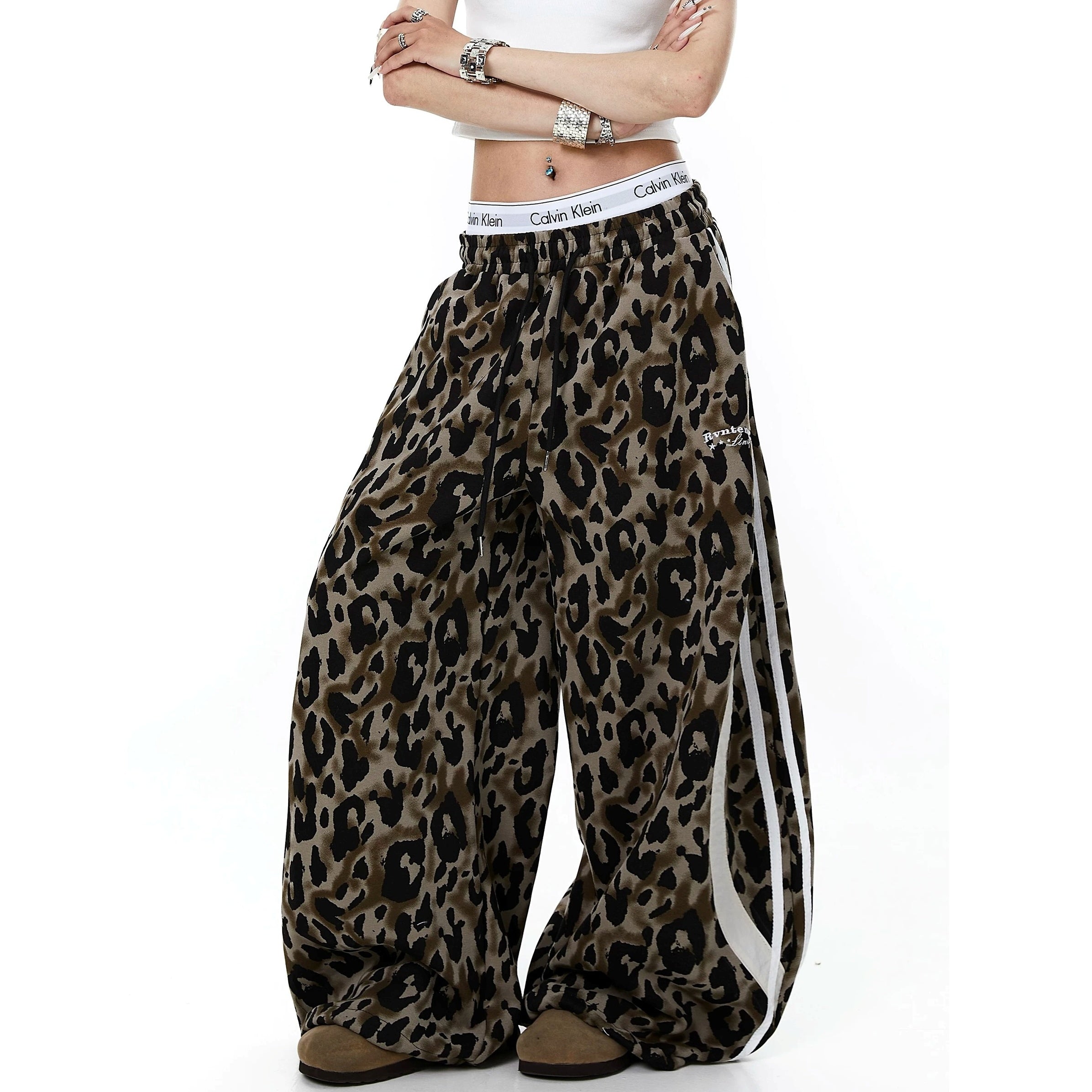 Leopard Side Stripe Wide Sweat Pants MB7409