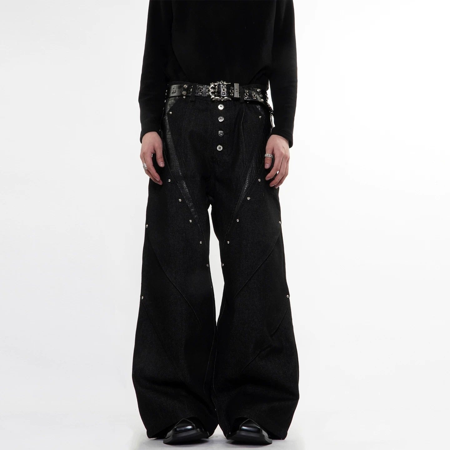 Studded Snake-Embossed Wide Denim Pants MB7411