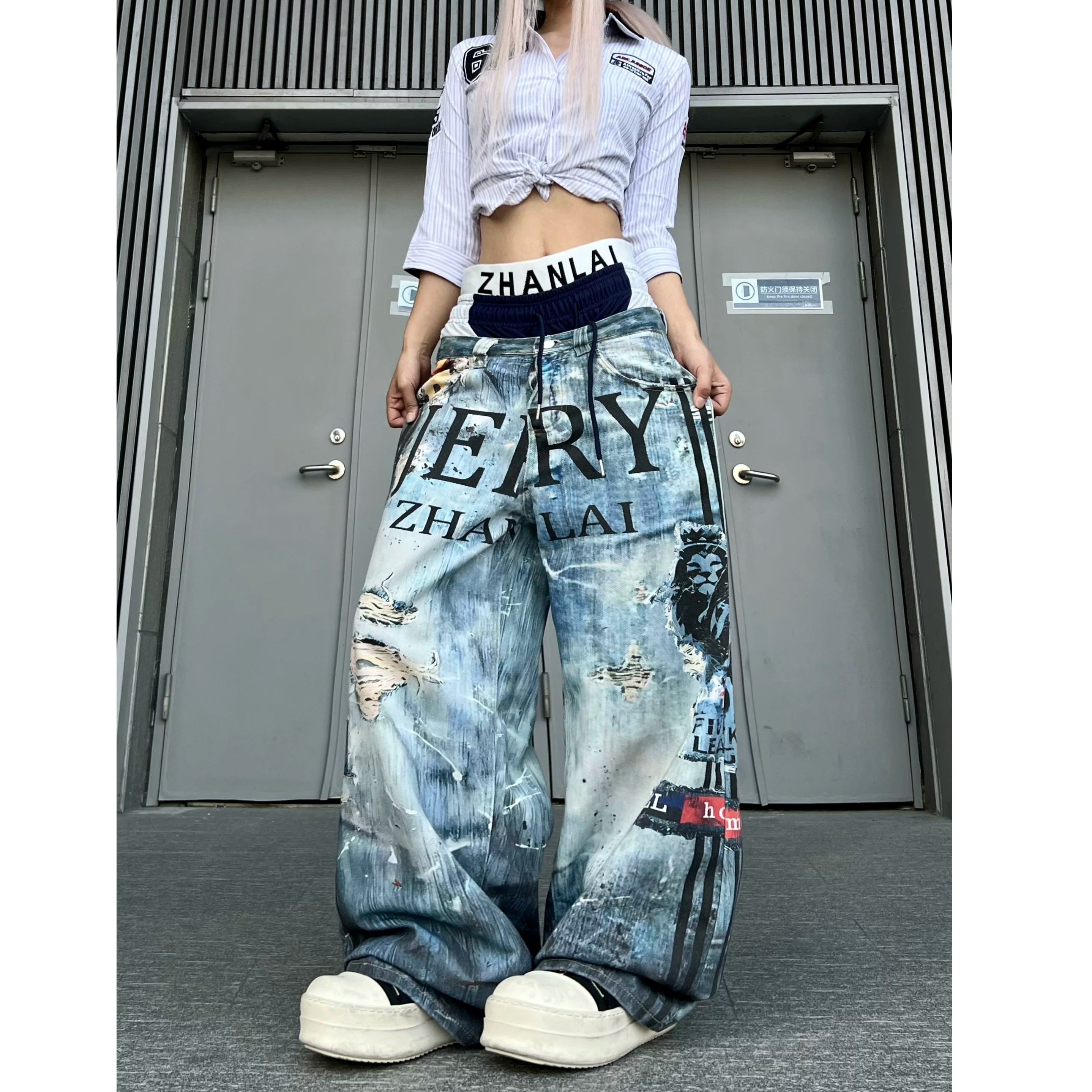 Graffiti Printed Triple Waist Wide Jeans MB7404