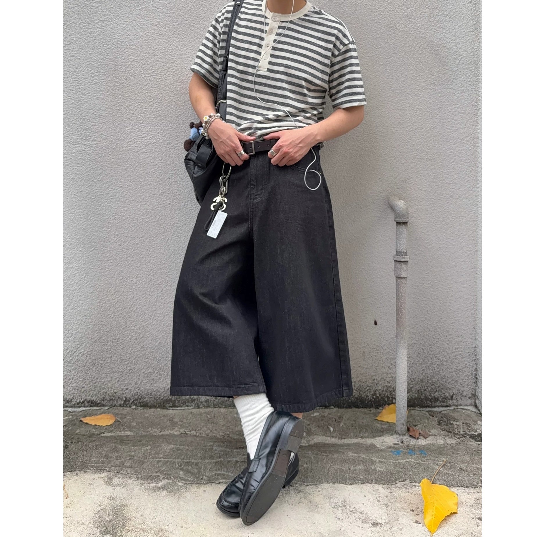 Loose Fit Denim Cropped Pants MB7392