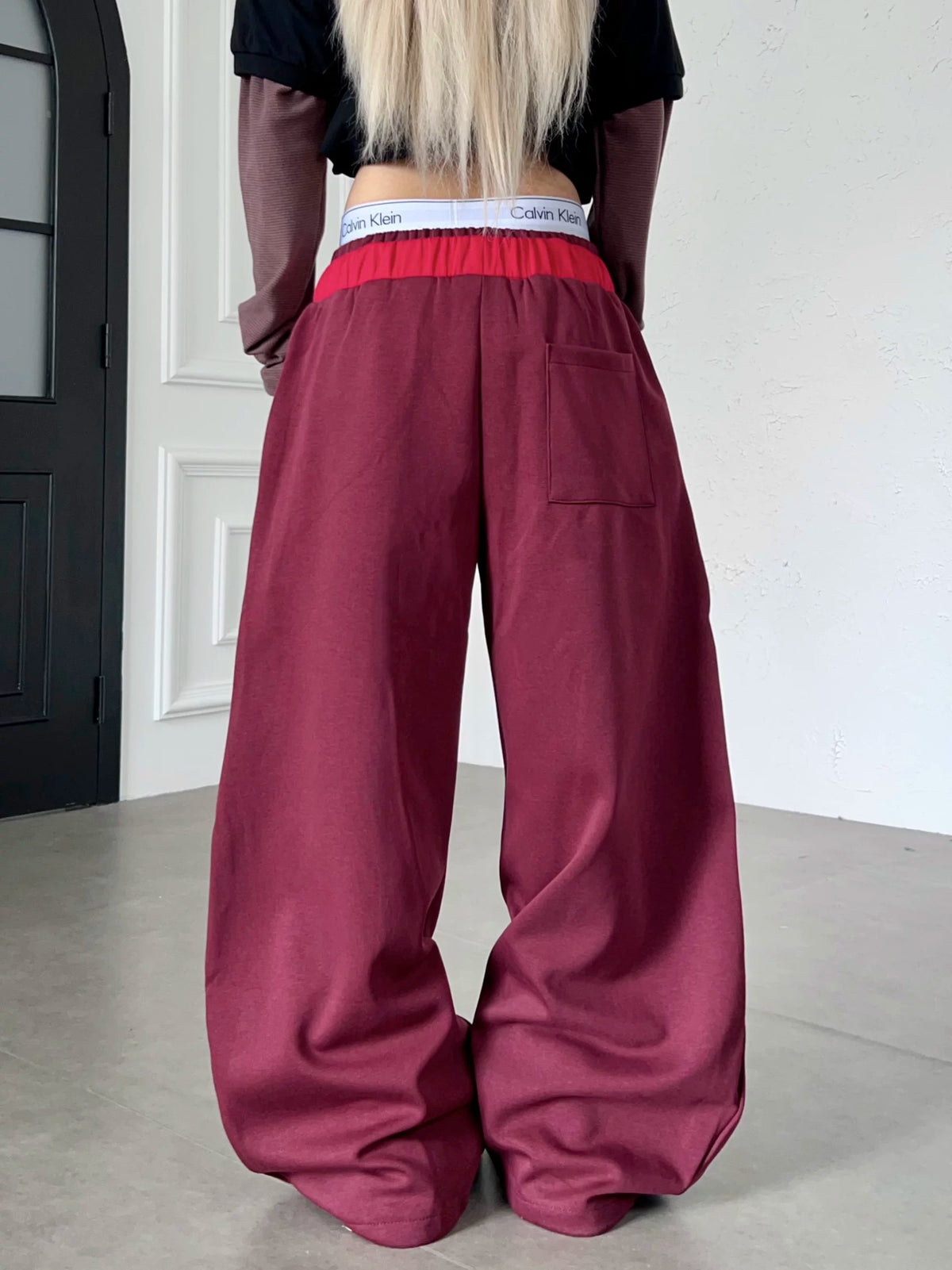 Emblem Double-Waist Striped Curved Sweat Pants MB7461