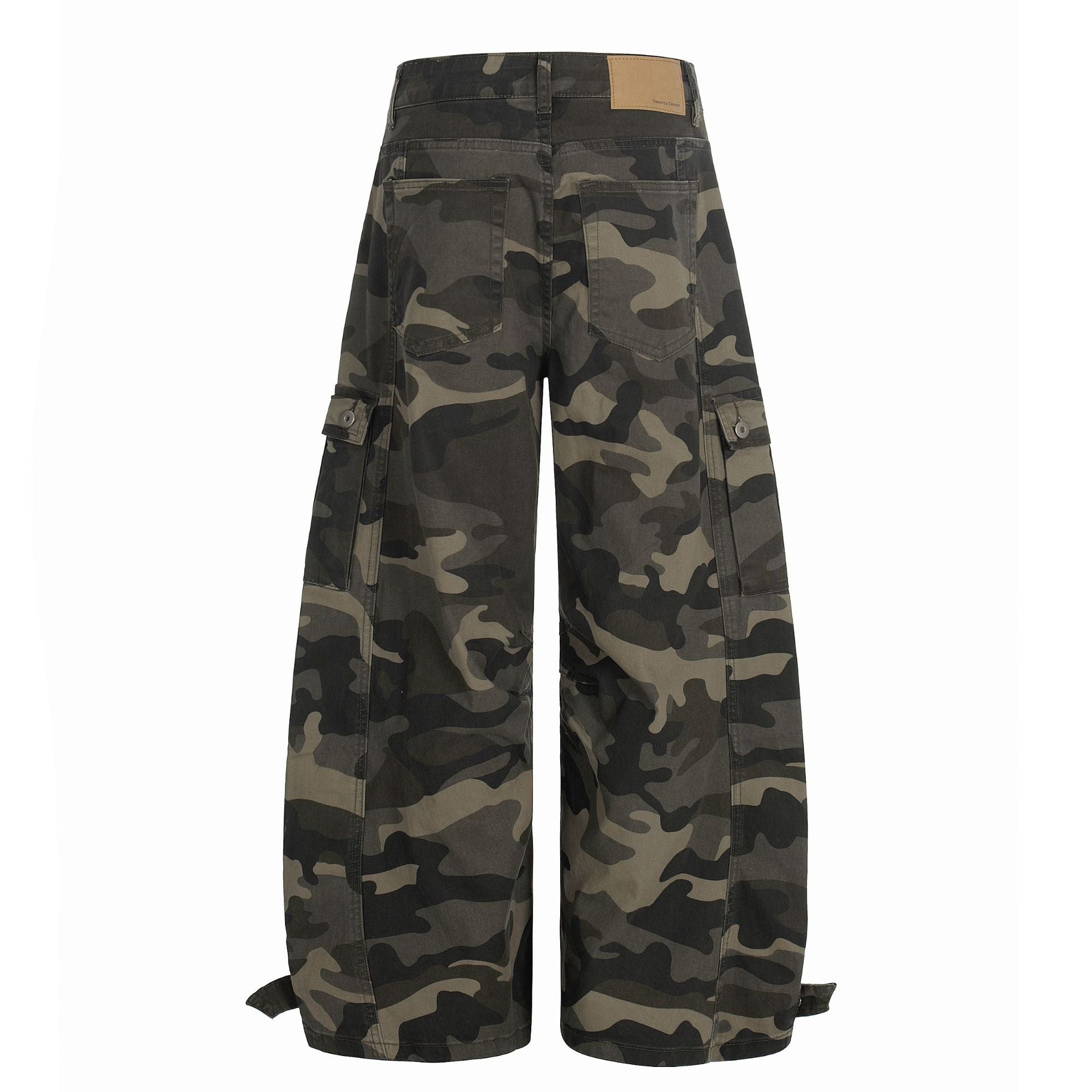 Wide Camouflage Cargo Curved Pants MB7397