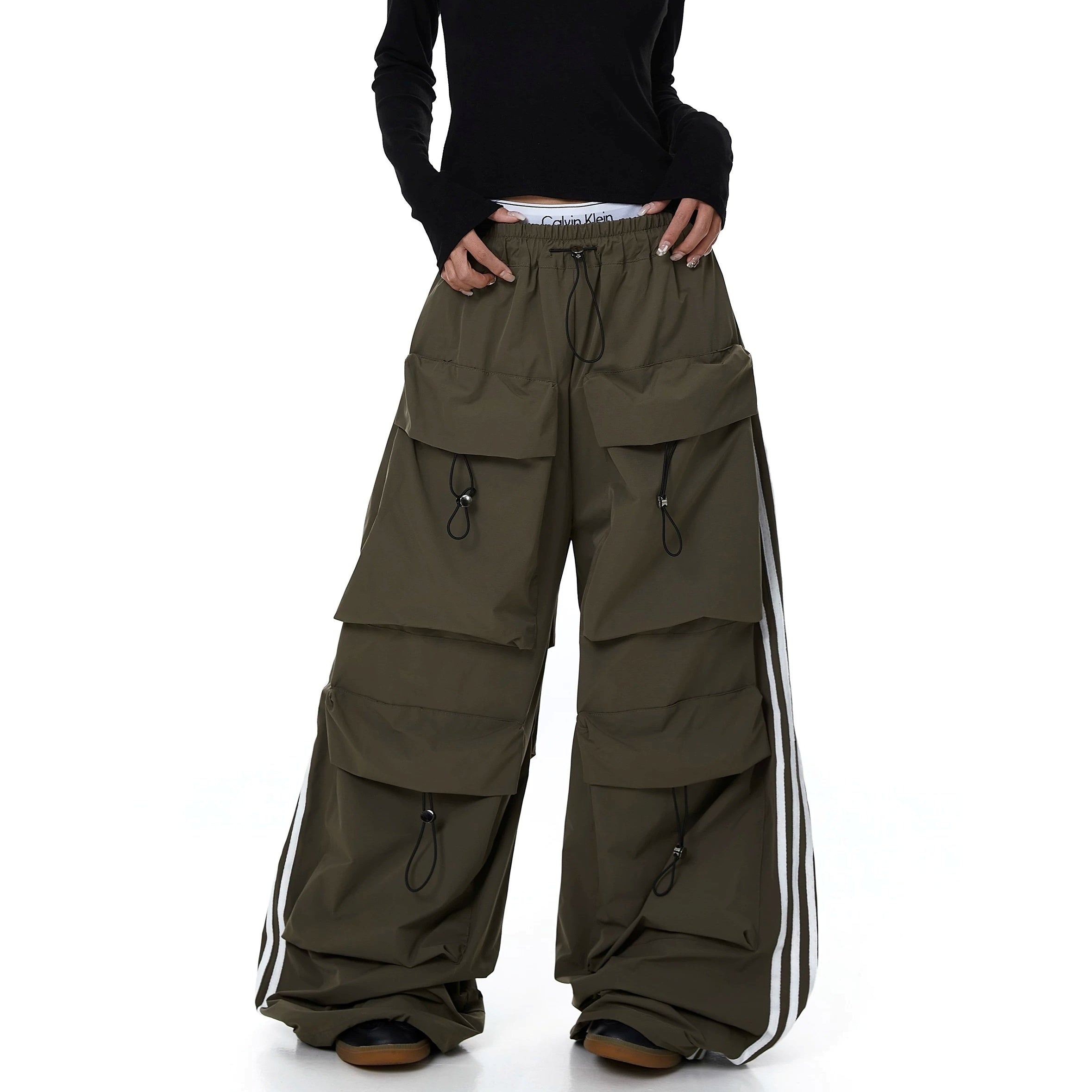 Striped Pleated Multi-Pocket Paratrooper Pants MB7403