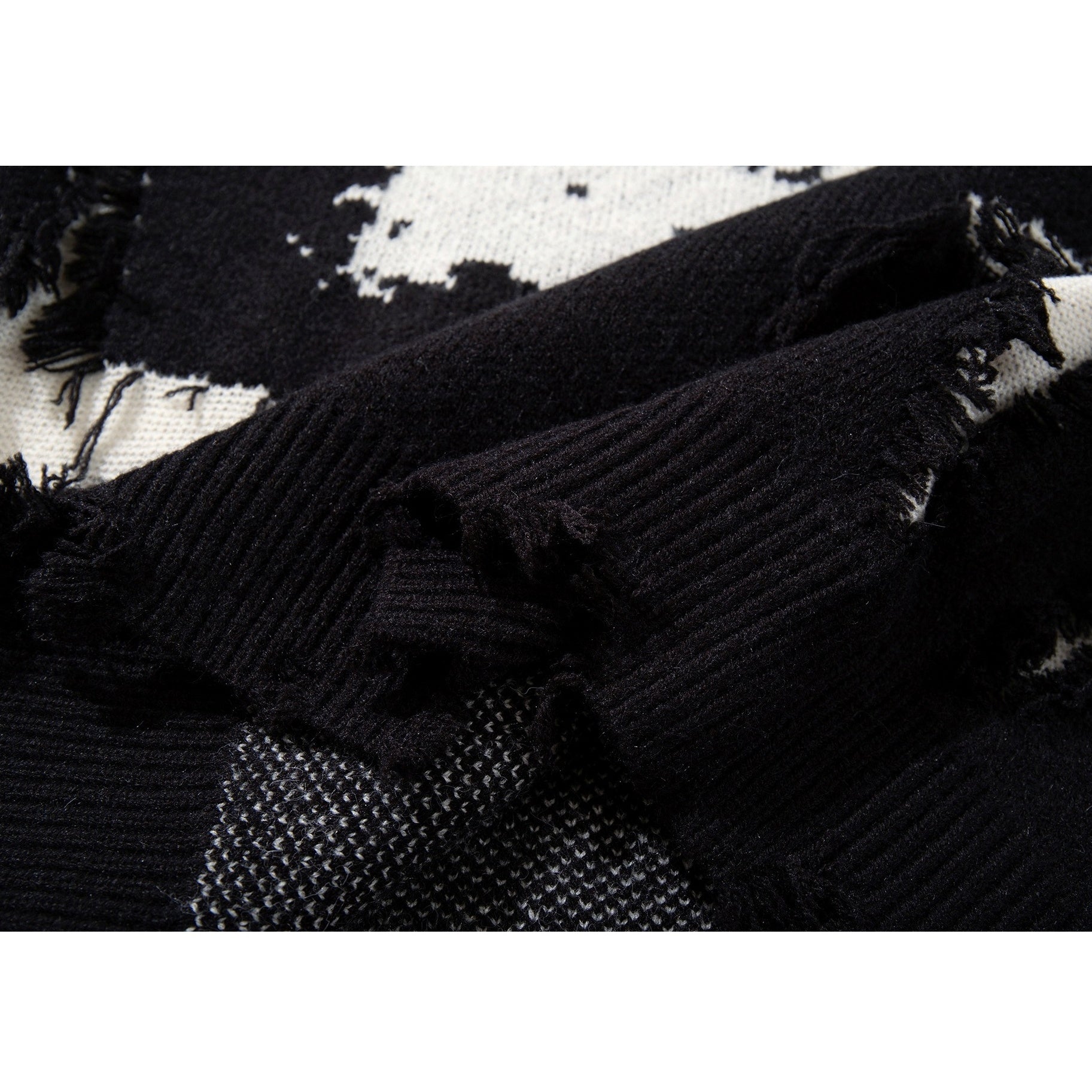 Damaged Skull Jacquard Sweater MB7416