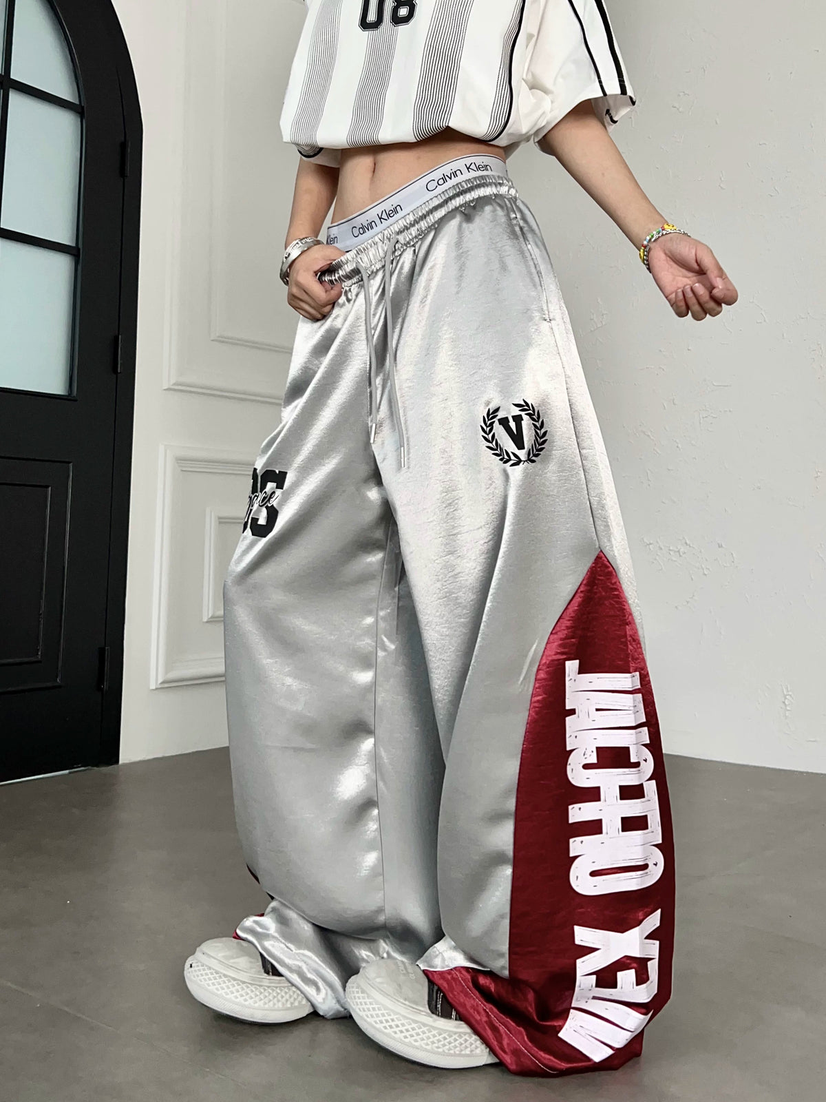 Color-Blocking Gossy Lettered Wide Pants MB7457