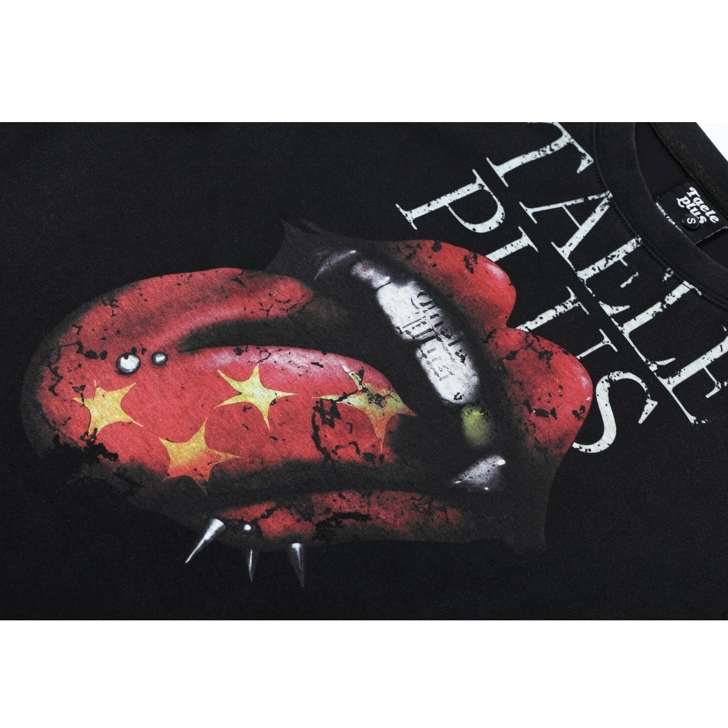 Vintage Wash Lips & Studs Graphic T-Shirt MB7412