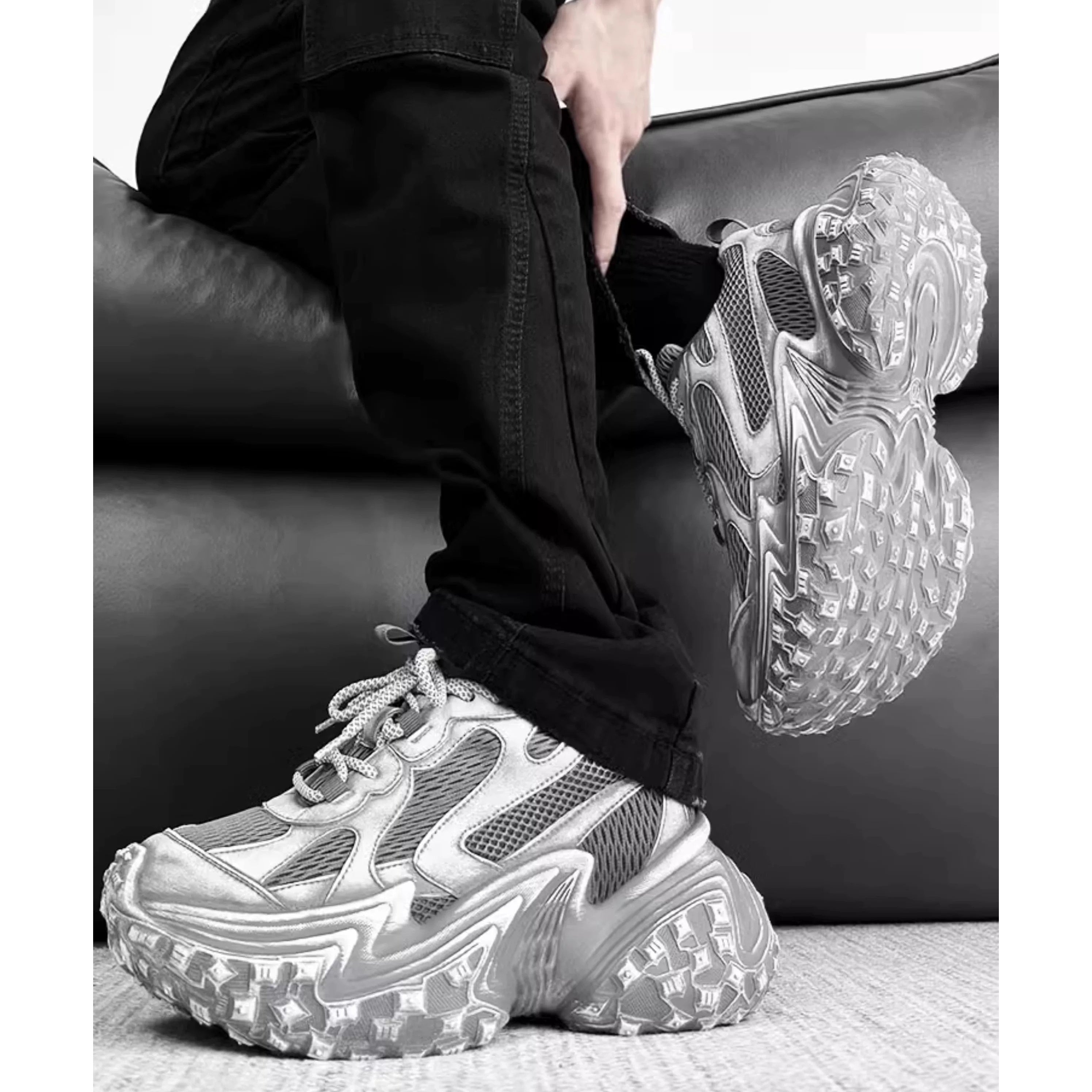 Distressed Dad Shoes MB7428