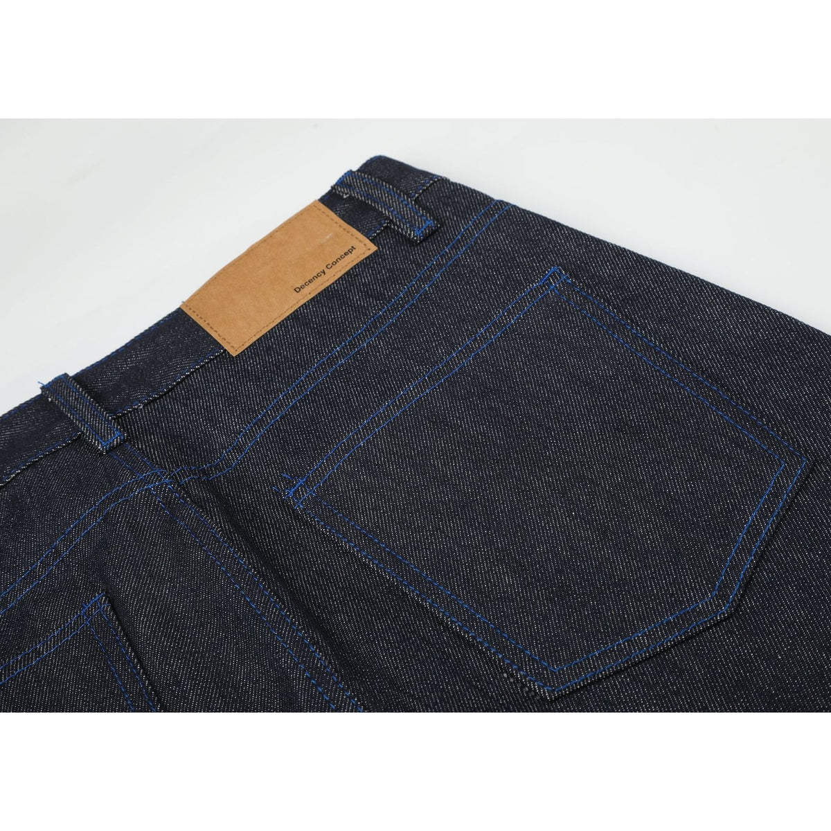 Graphic Embroidery Loose Straight Jeans MB7470