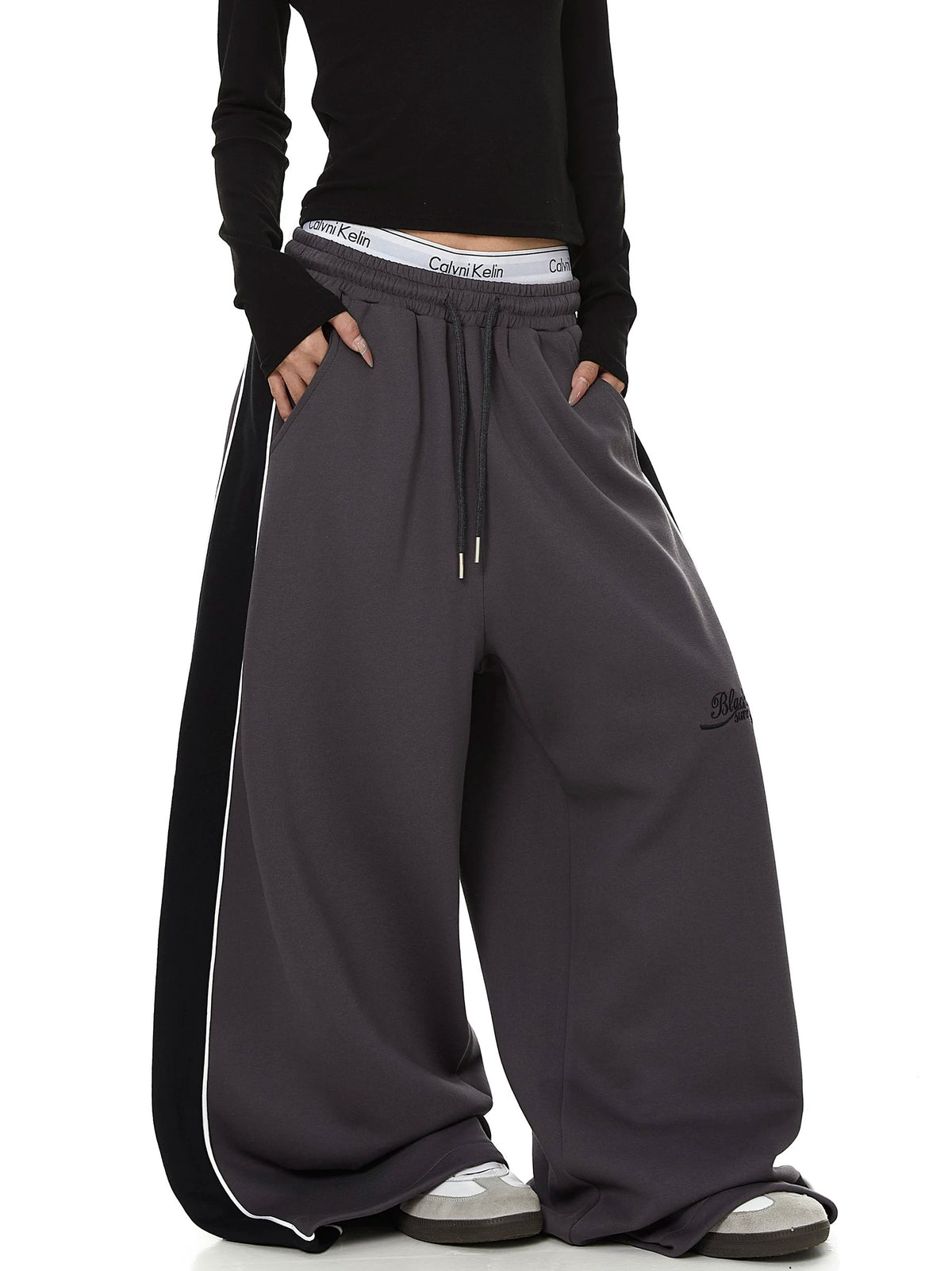 Color-Block Striped Curved Sweat Pants MB7448