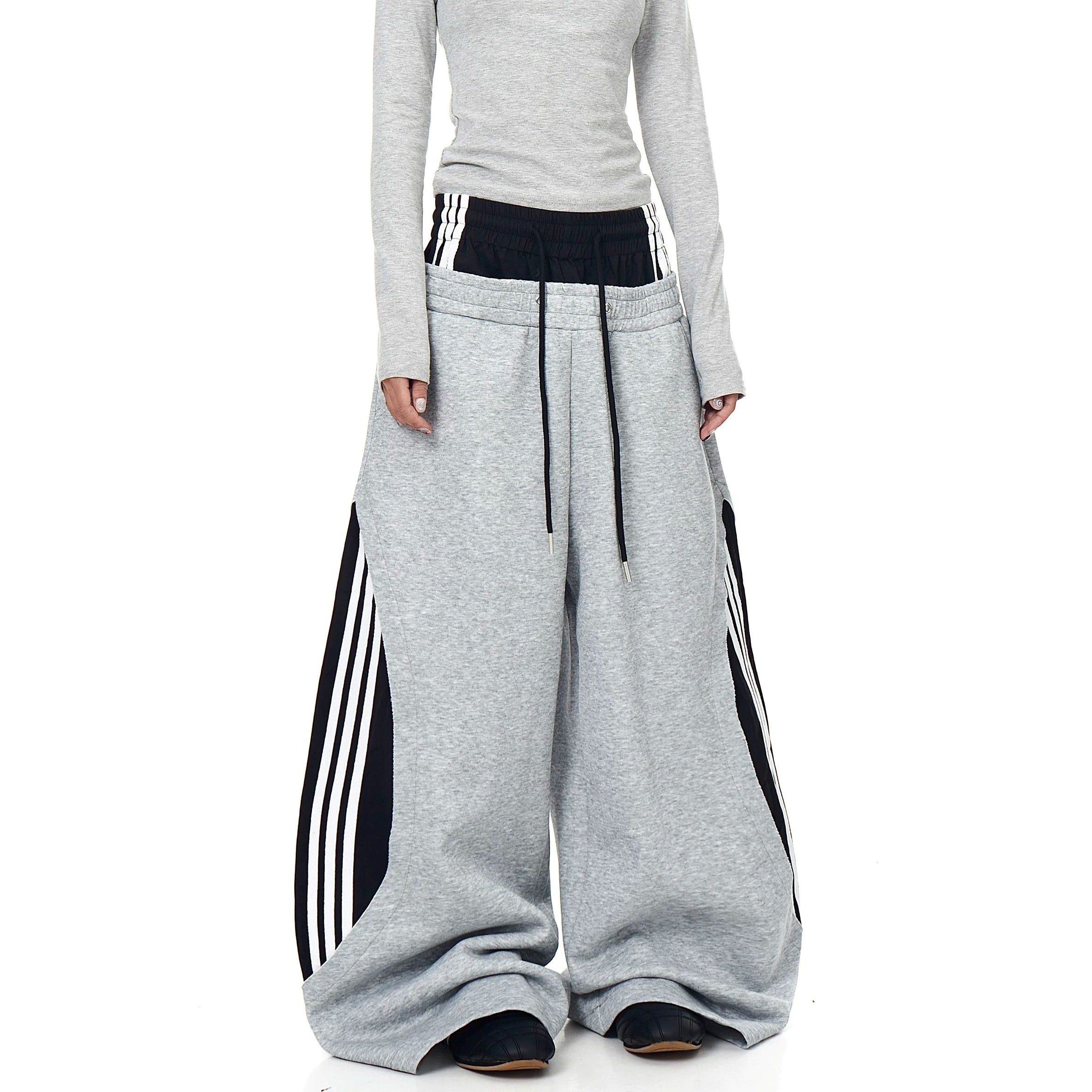 Double-Waist Patchwork Three-Stripe Wide Sweat Pants MB7406