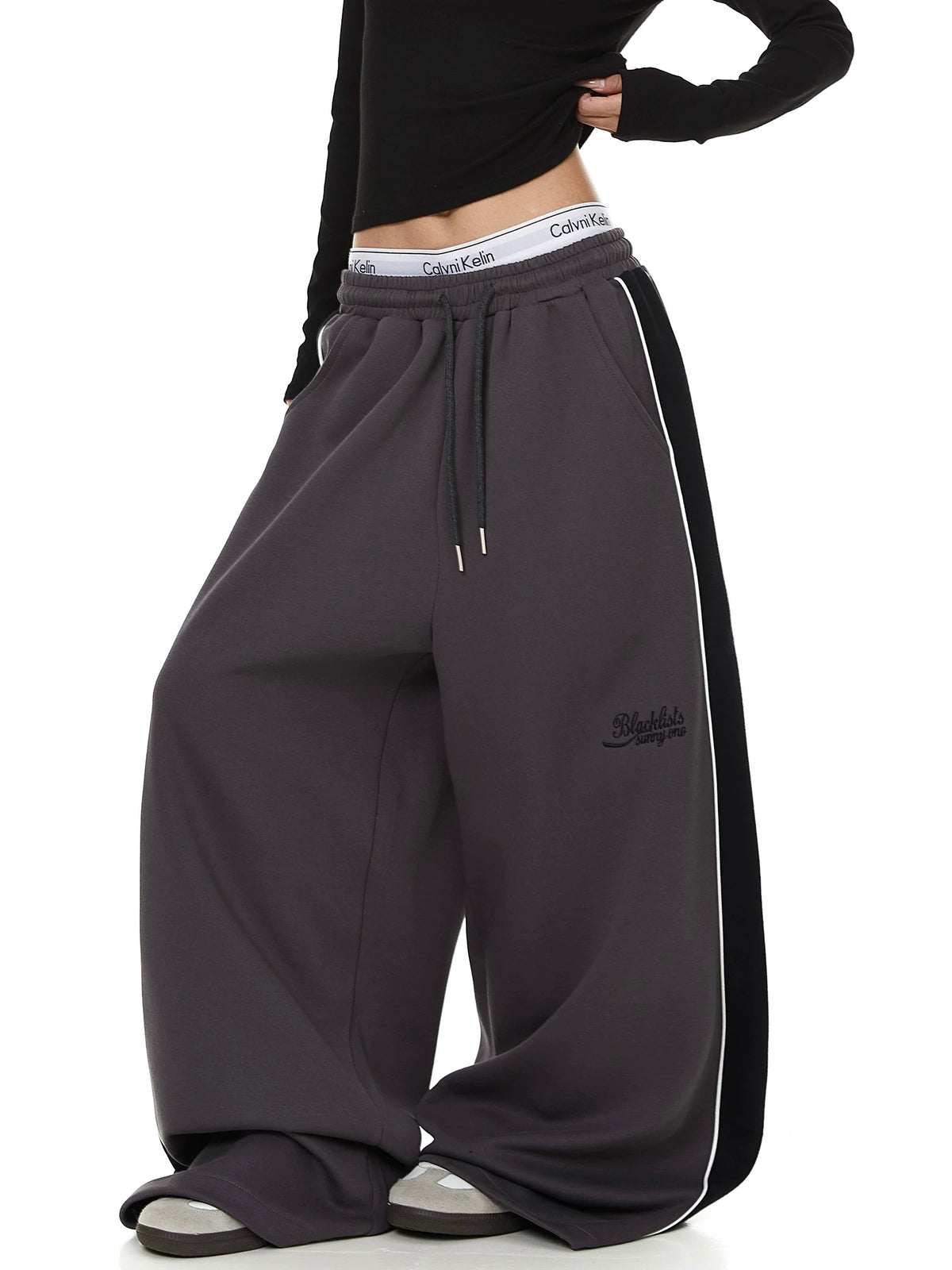 Color-Block Striped Curved Sweat Pants MB7448