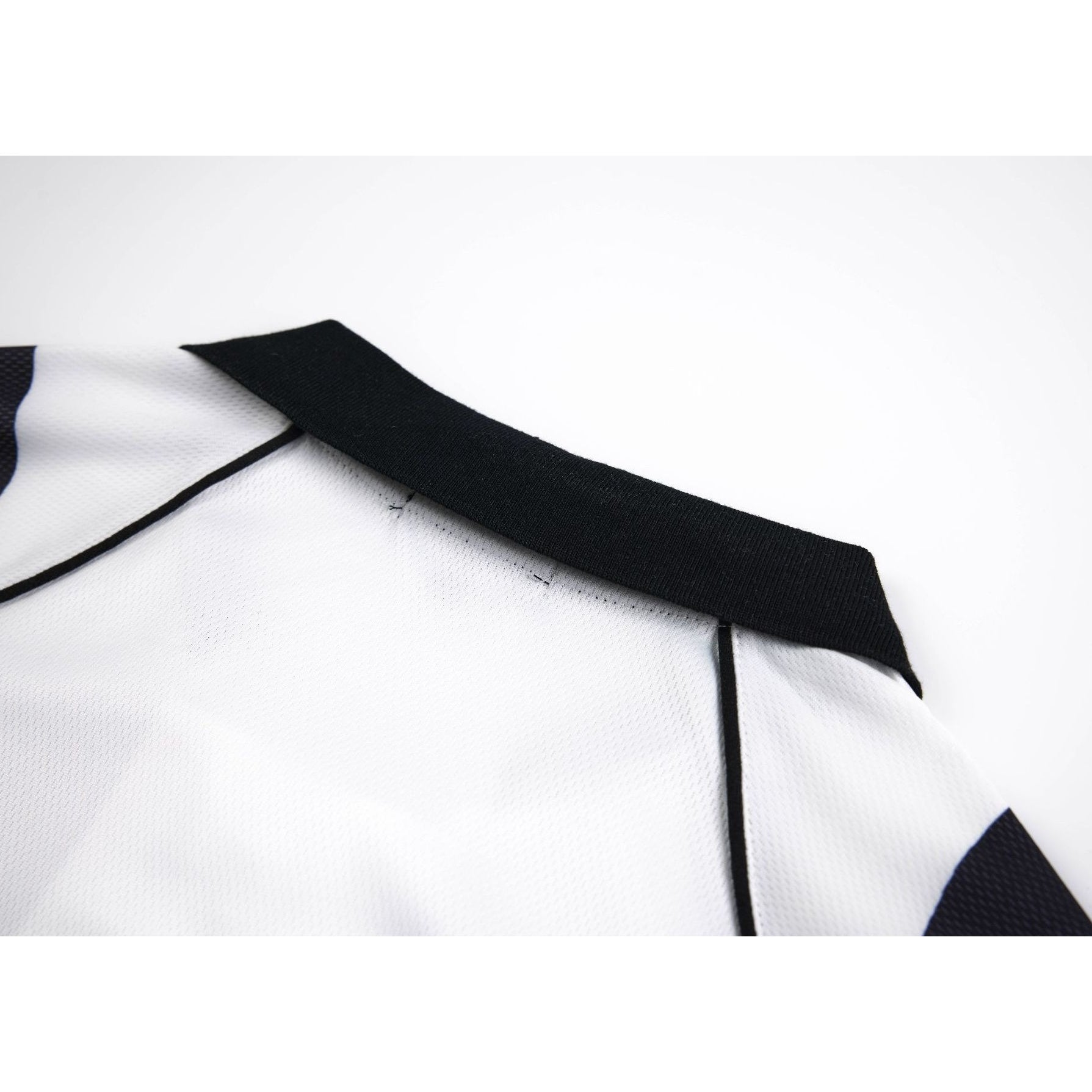 Bicolor Football-Style Printed T-shirt MB7440
