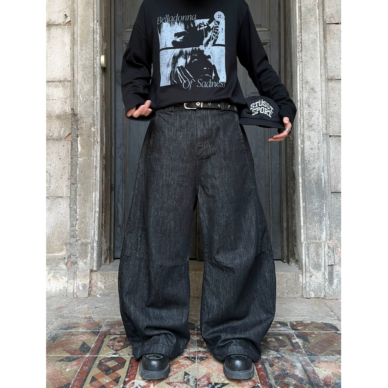 Wide-Leg Curve Jeans MB7382