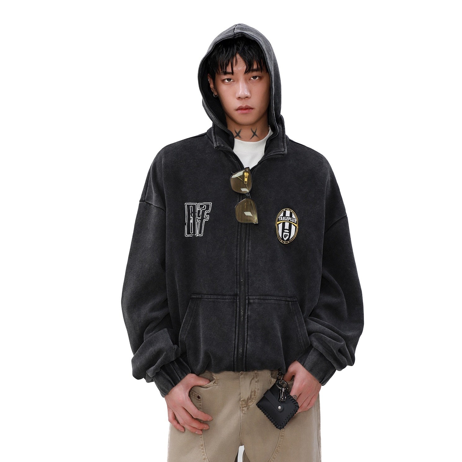 Wash Distressed Embroidery Hooded Jacket MB7230