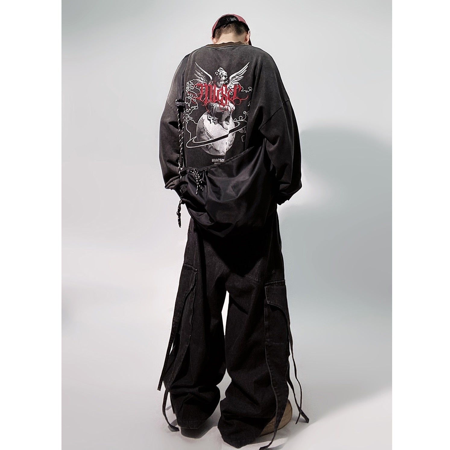 Long Strap Design Wide Cargo Jeans UU7025