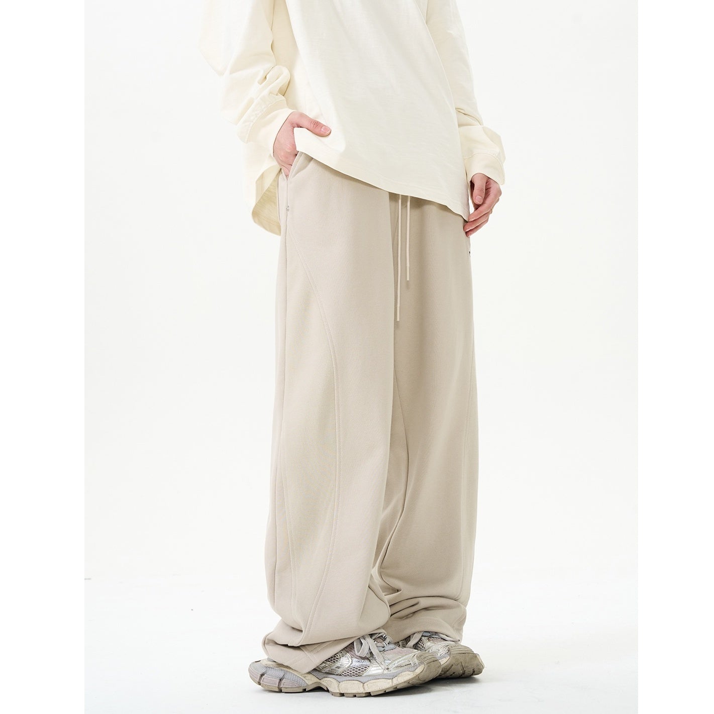 Curved Panel Straight Casual Pants NA7007