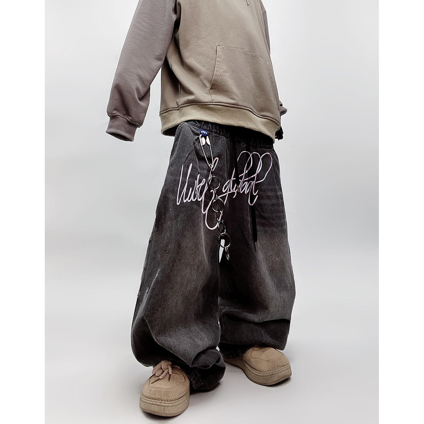 Logo Washed Ripped Wide Jeans UU7018
