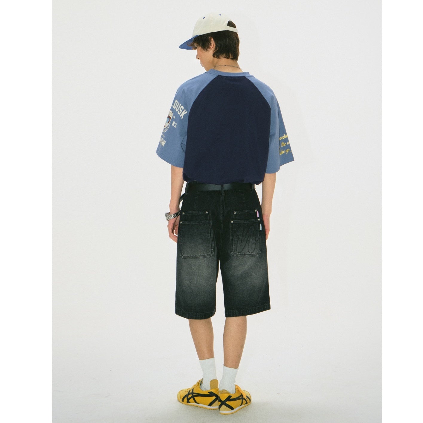 Contrasting Panel Raglan Sleeve T-shirt NA7013