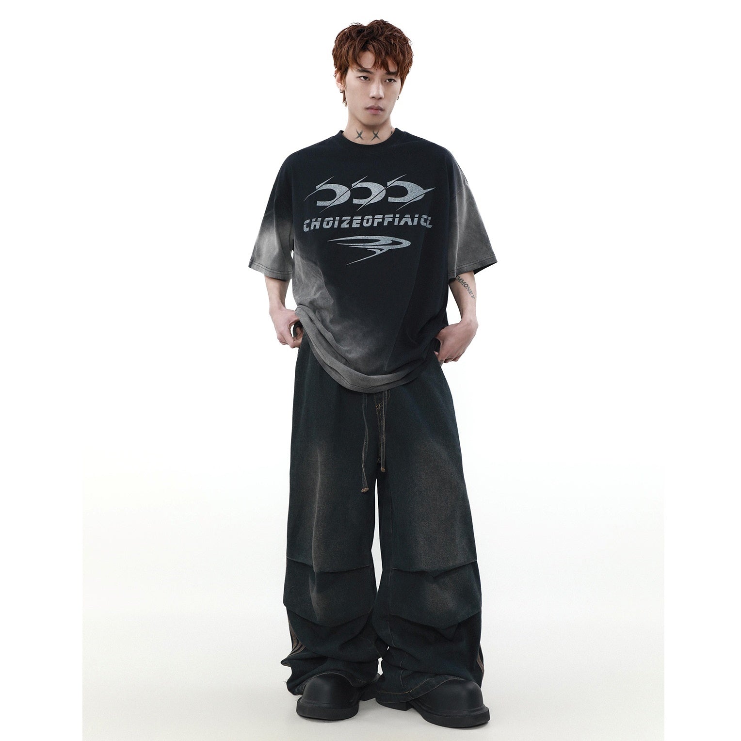 Wash Gradient Letter T-Shirt MR009