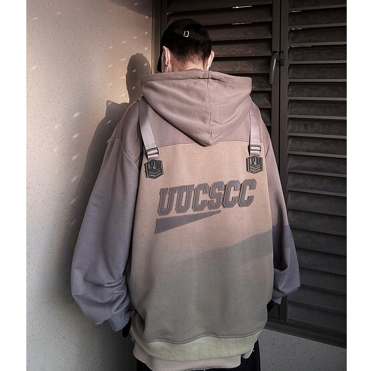 Back Strap Blockbuster Oversize Hoodie UU7019
