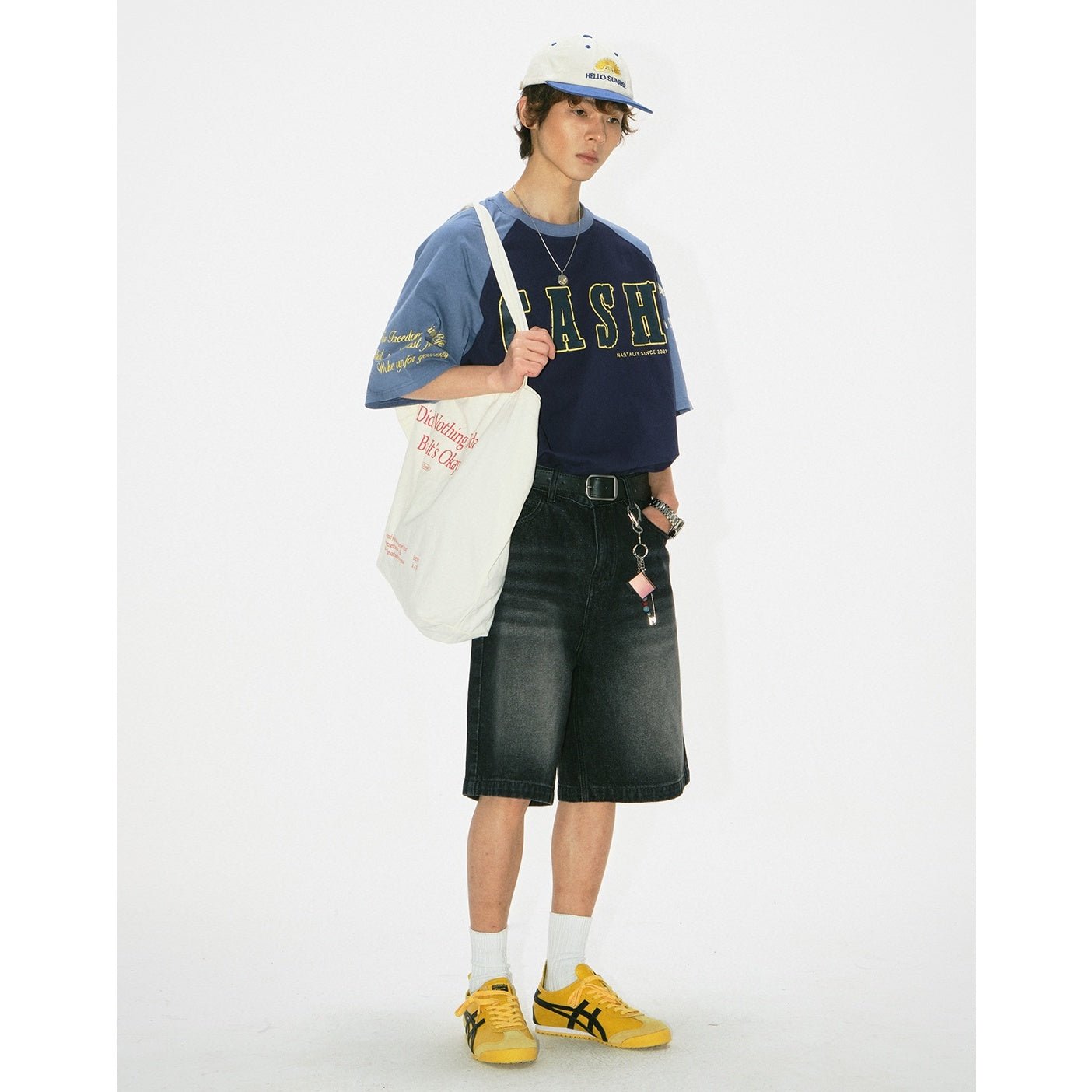 Contrasting Panel Raglan Sleeve T-shirt NA7013