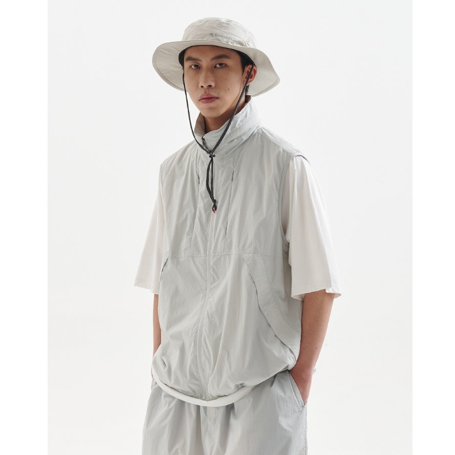 High-Neck Hidden Hood Outdoor ZIP-Up Vest BB001