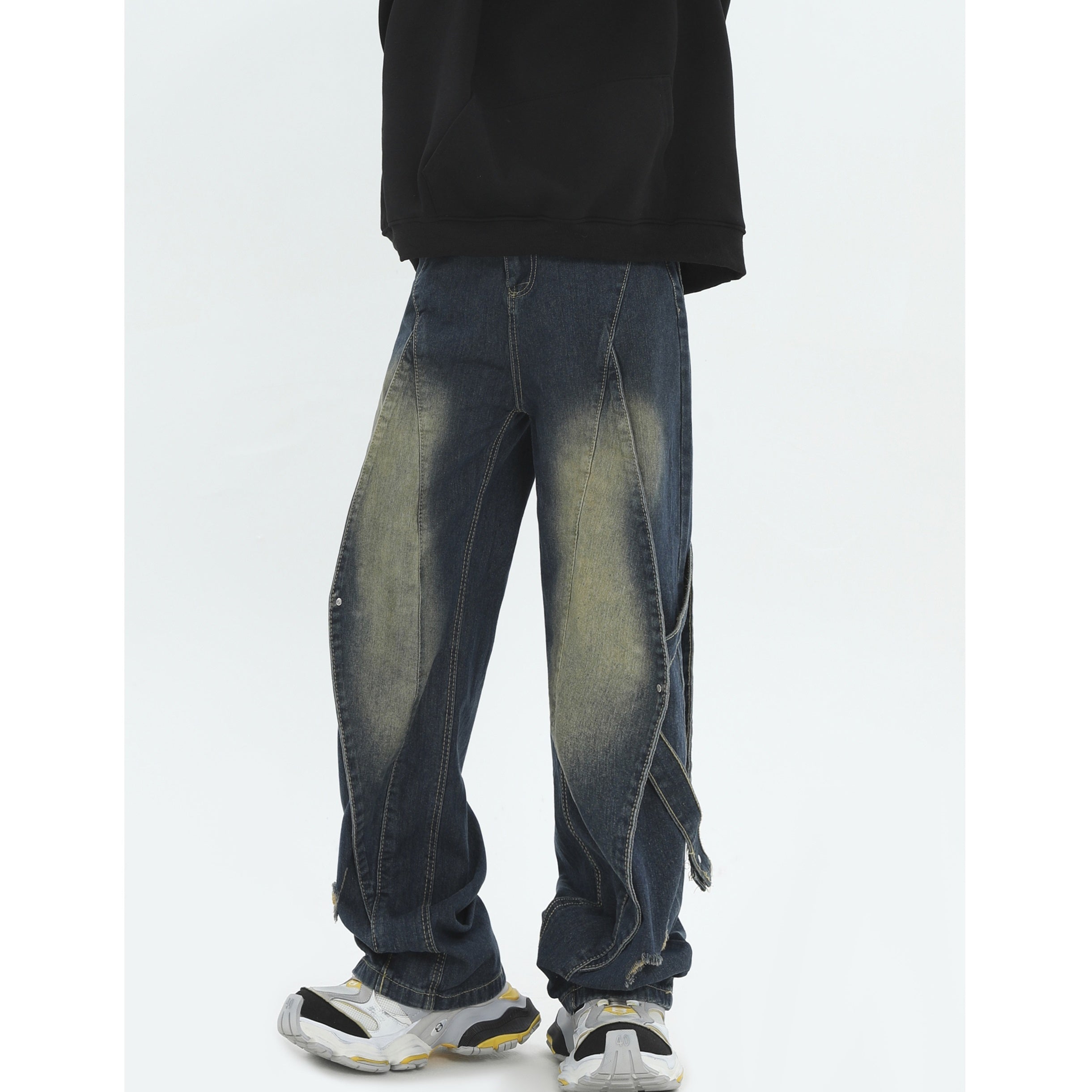 Distressed Washed 3D Panelled Strap Street Jeans IN7010